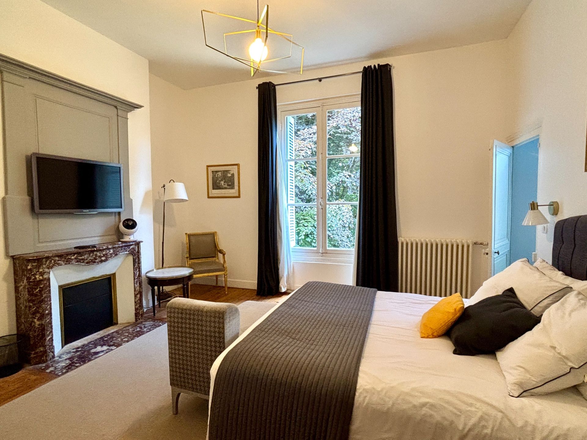 hôtel particulier 16 Pièces en vente sur TOURS (37000)