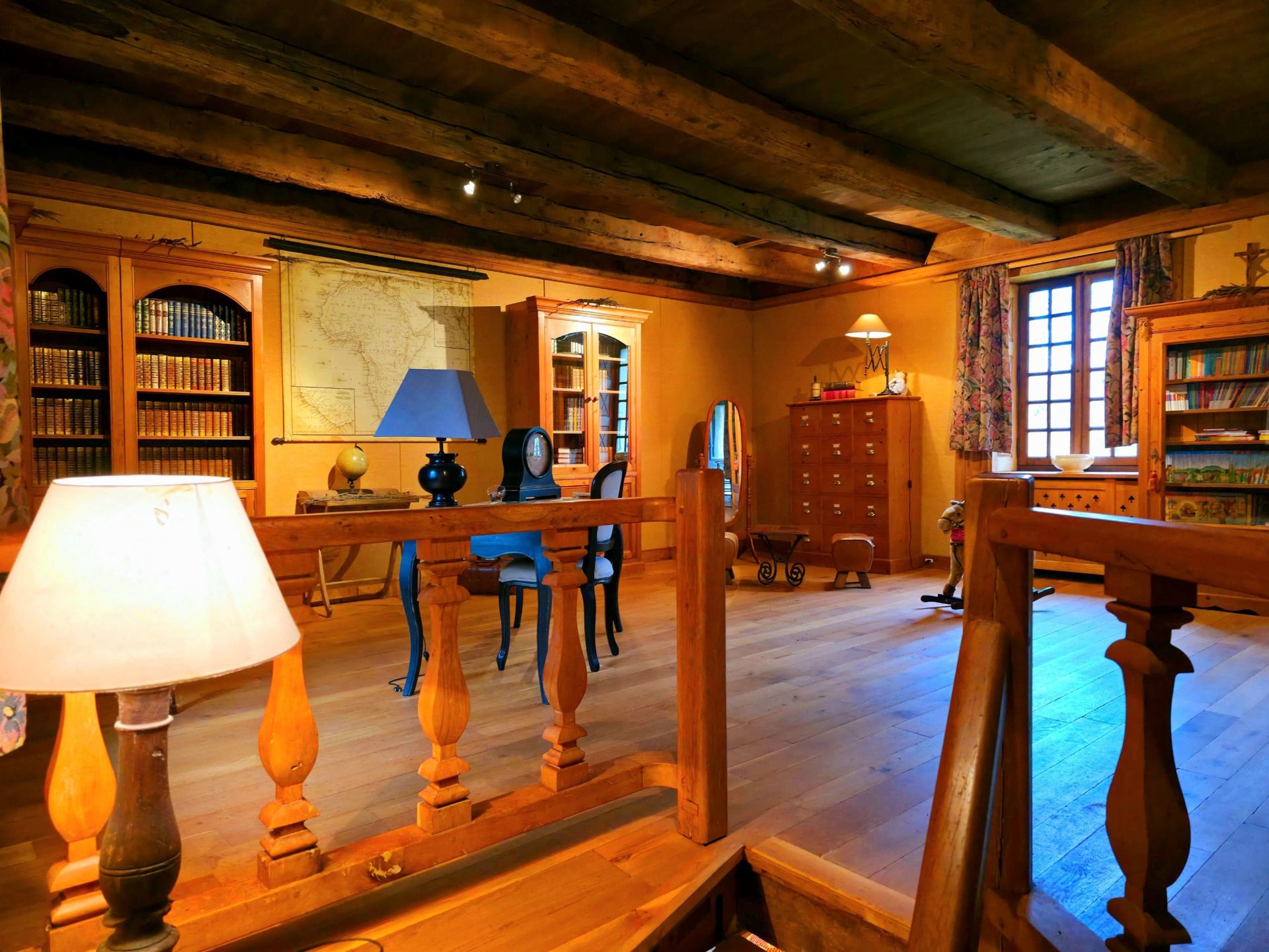 luxury house 8 Rooms for sale on LAVAUR (24550)