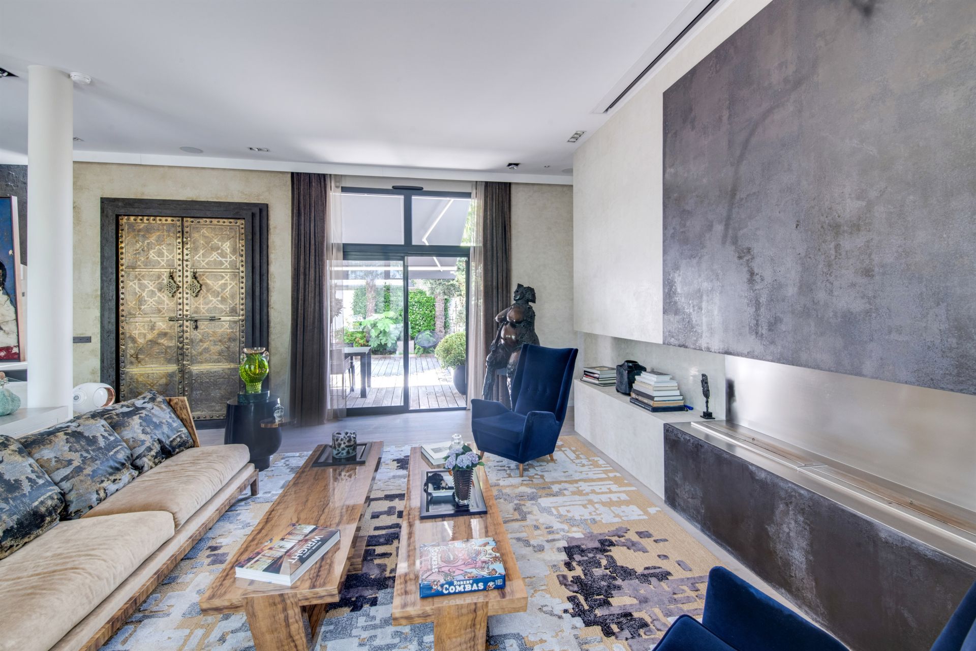 mansion (hôtel particulier) 9 Rooms for sale on VANVES (92170)