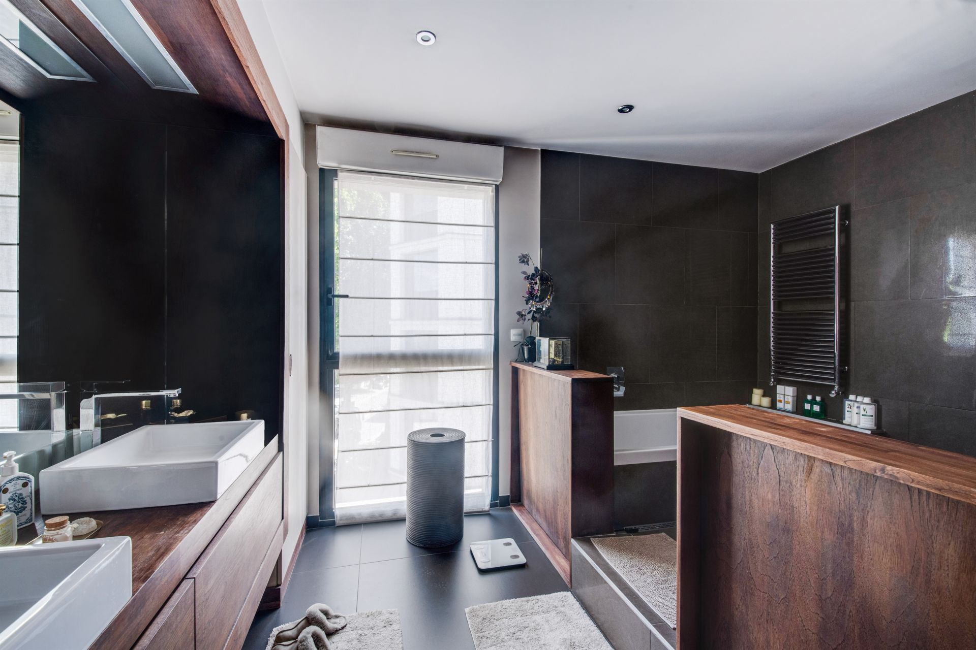 mansion (hôtel particulier) 9 Rooms for sale on VANVES (92170)