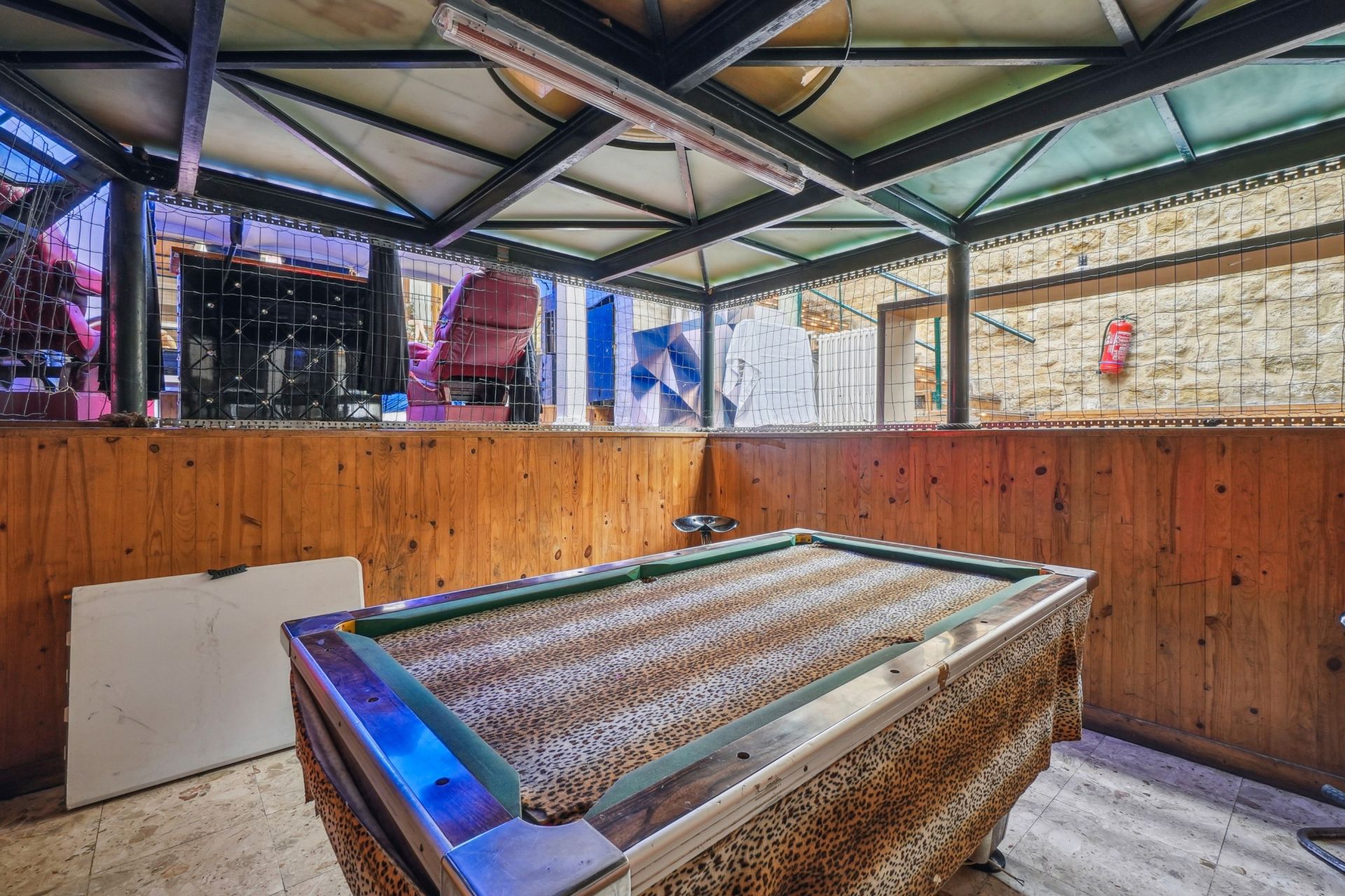 luxury loft 5 Rooms for sale on PARIS (75011)