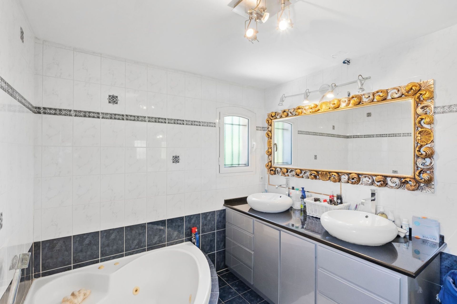 maison provençale de luxe 8 Pièces en vente sur MOUGINS (06250)