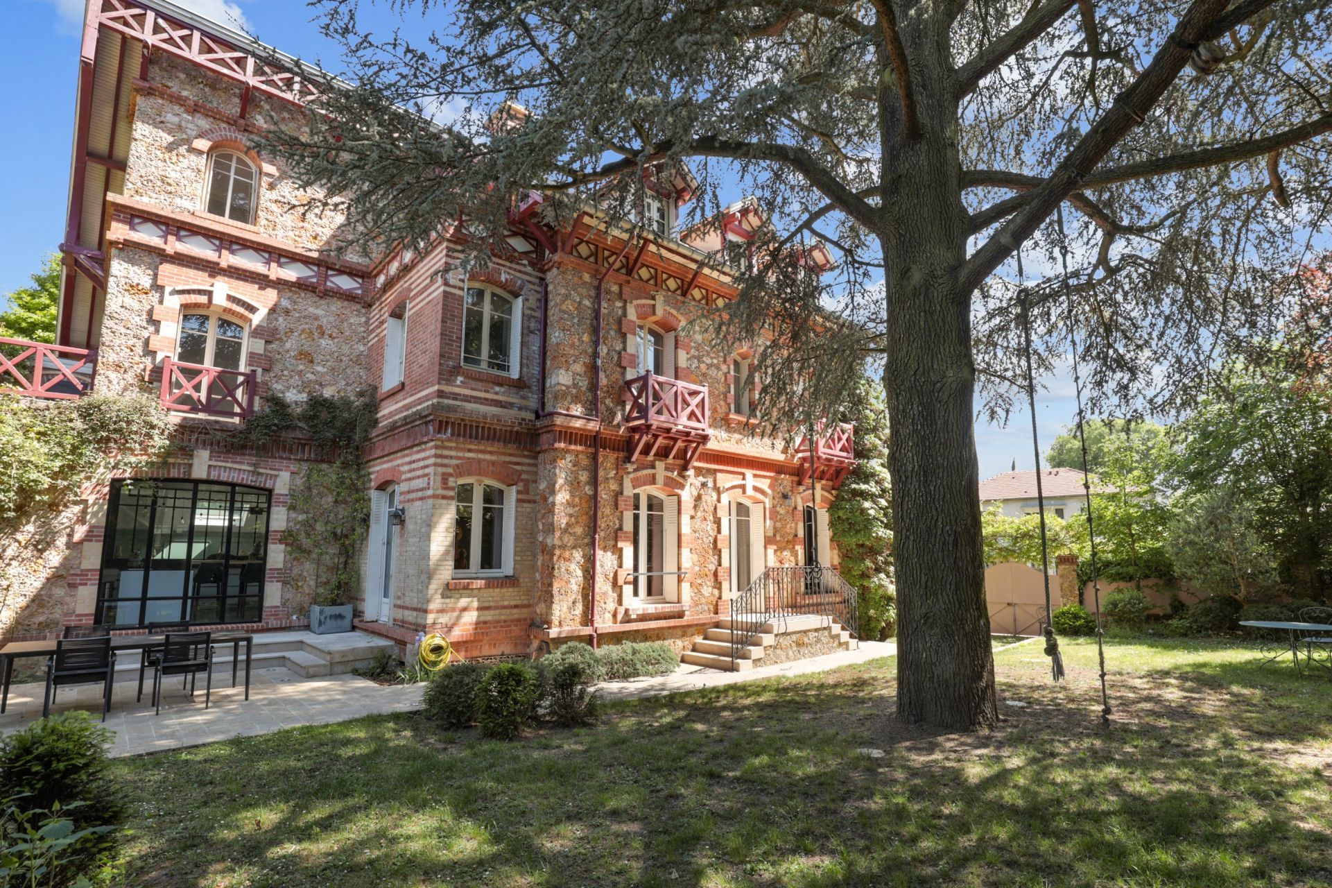 maison de luxe 8 Pièces en vente sur VAUCRESSON (92420)