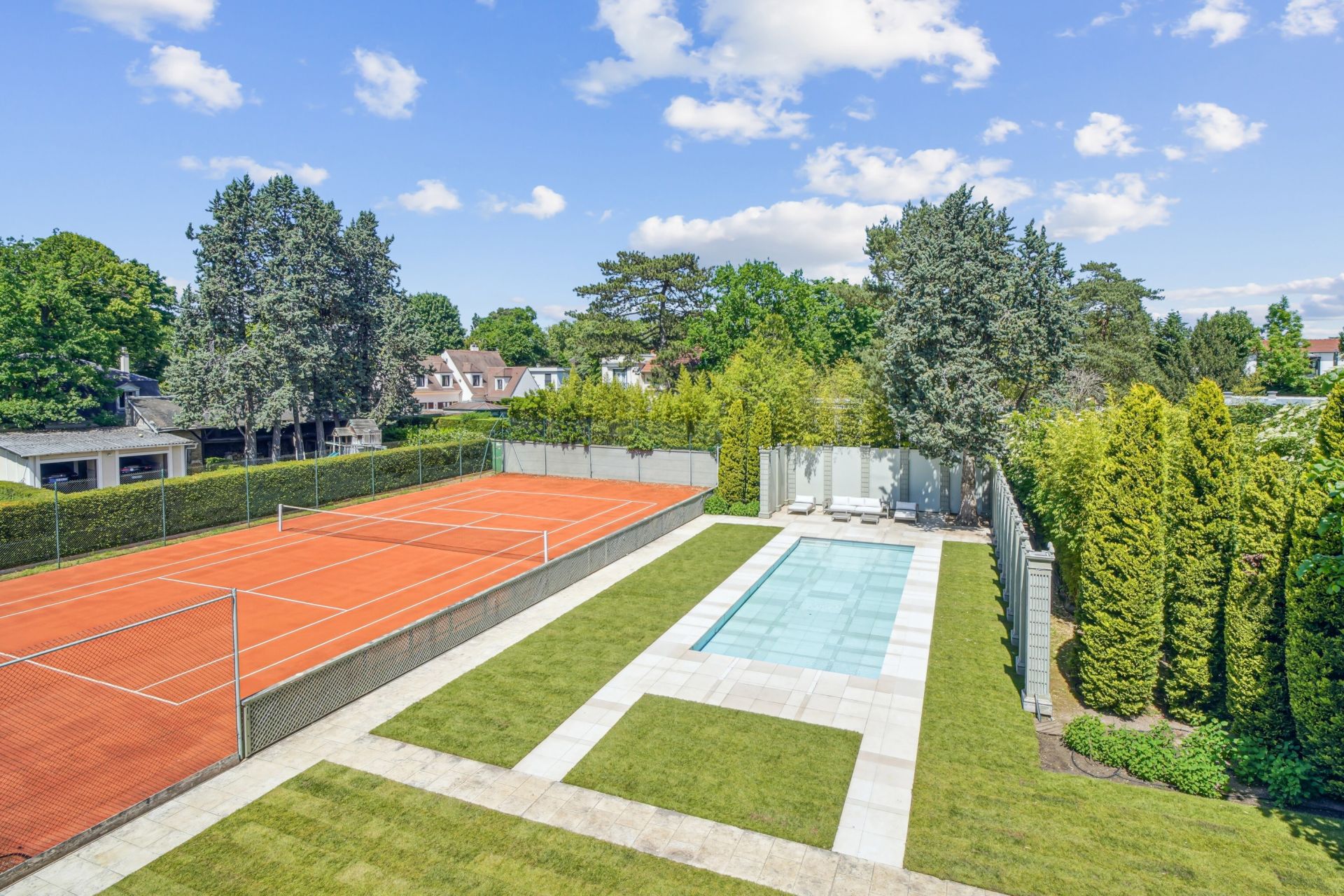 maison de luxe 12 Pièces en vente sur LE VESINET (78110)