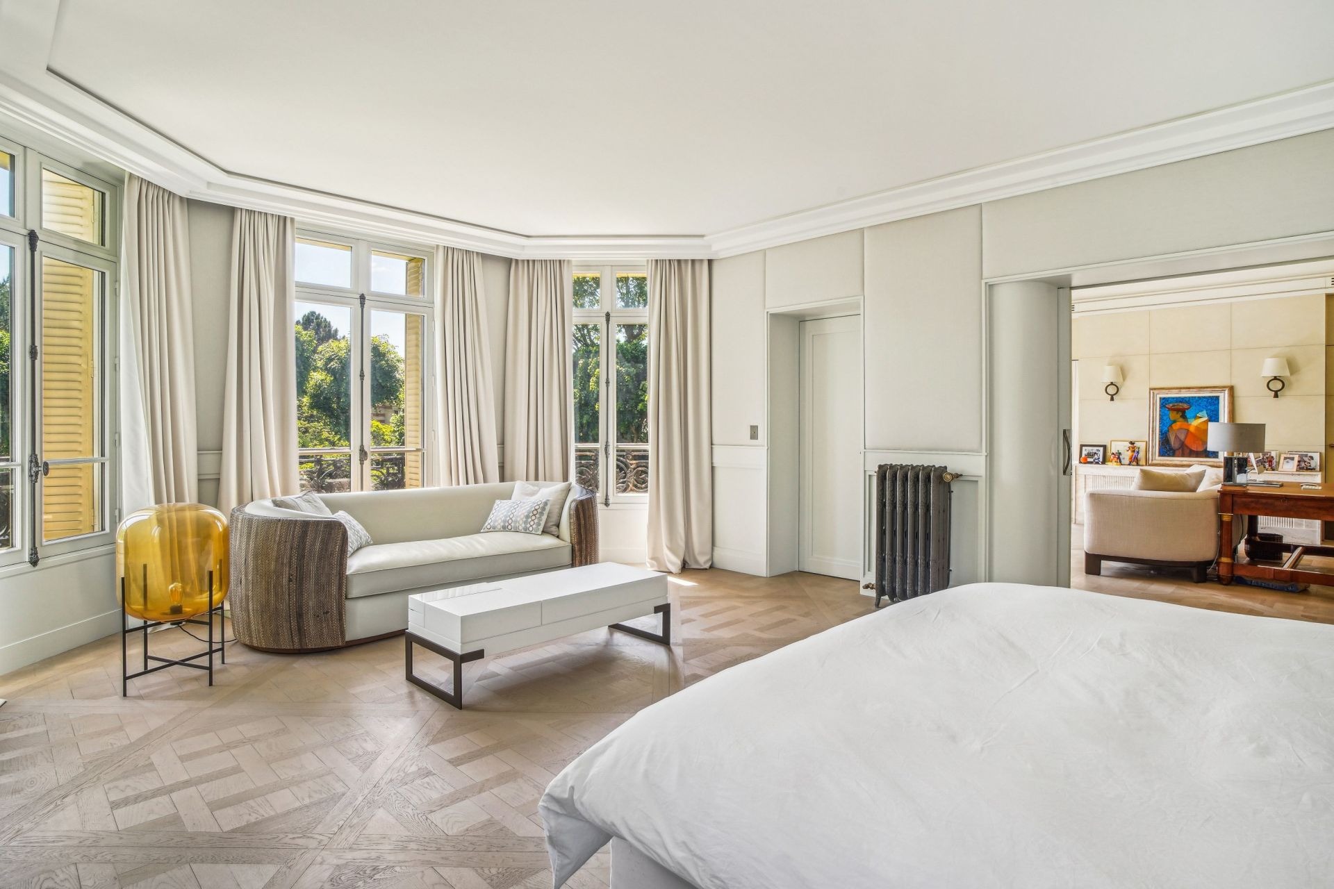 luxury house 12 Rooms for sale on LE VESINET (78110)