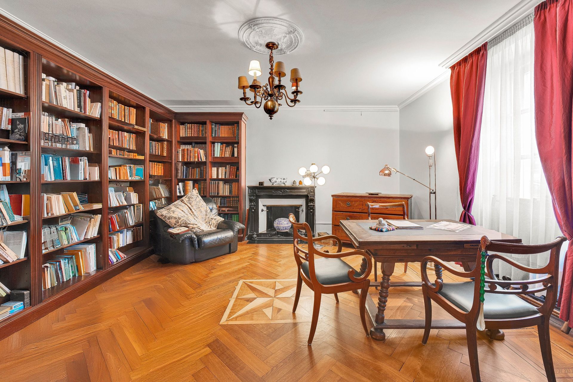 maison de ville 12 Pièces en vente sur GEX (01170)