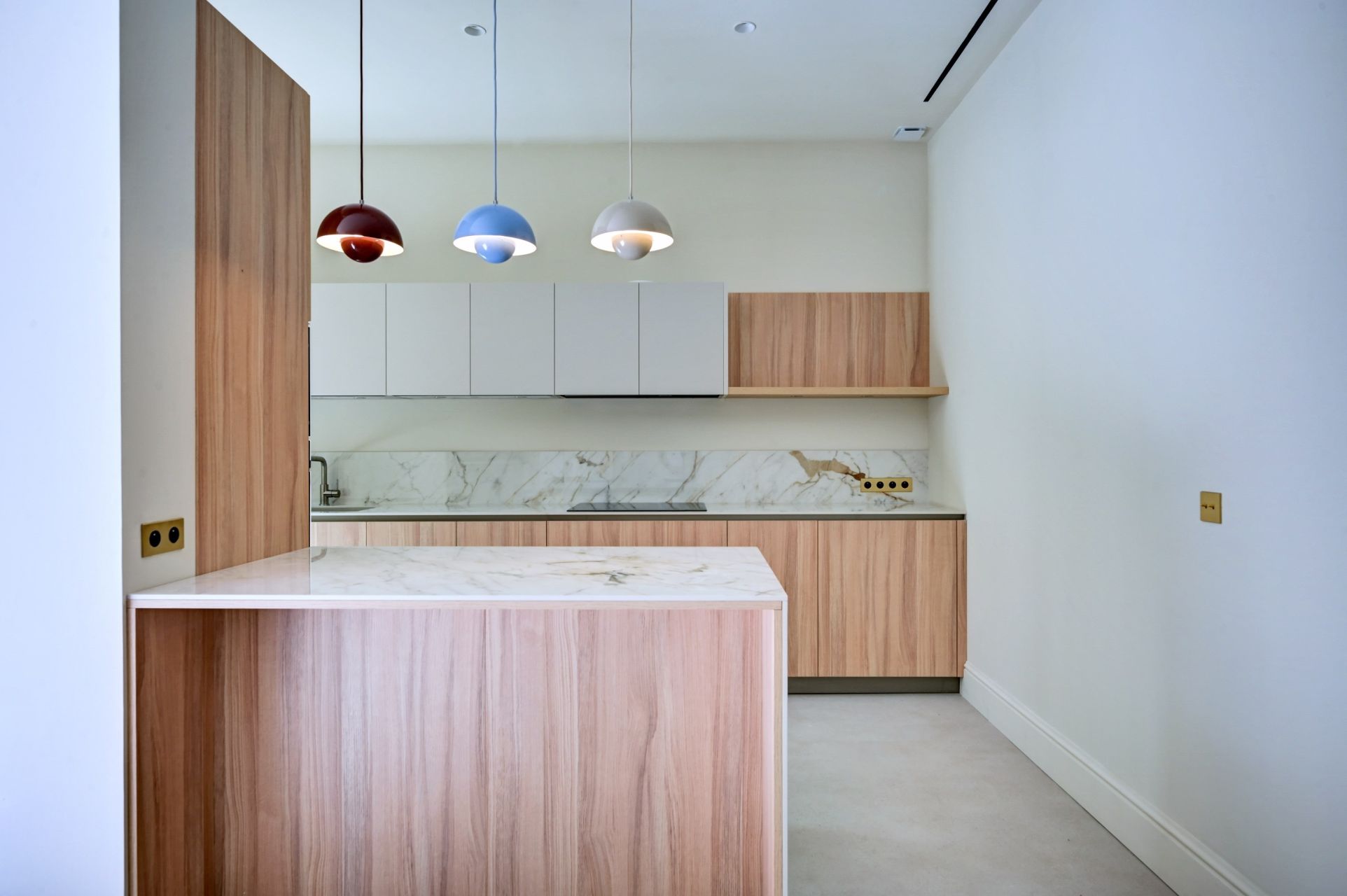 luxury house 6 Rooms for sale on AIX EN PROVENCE (13100)