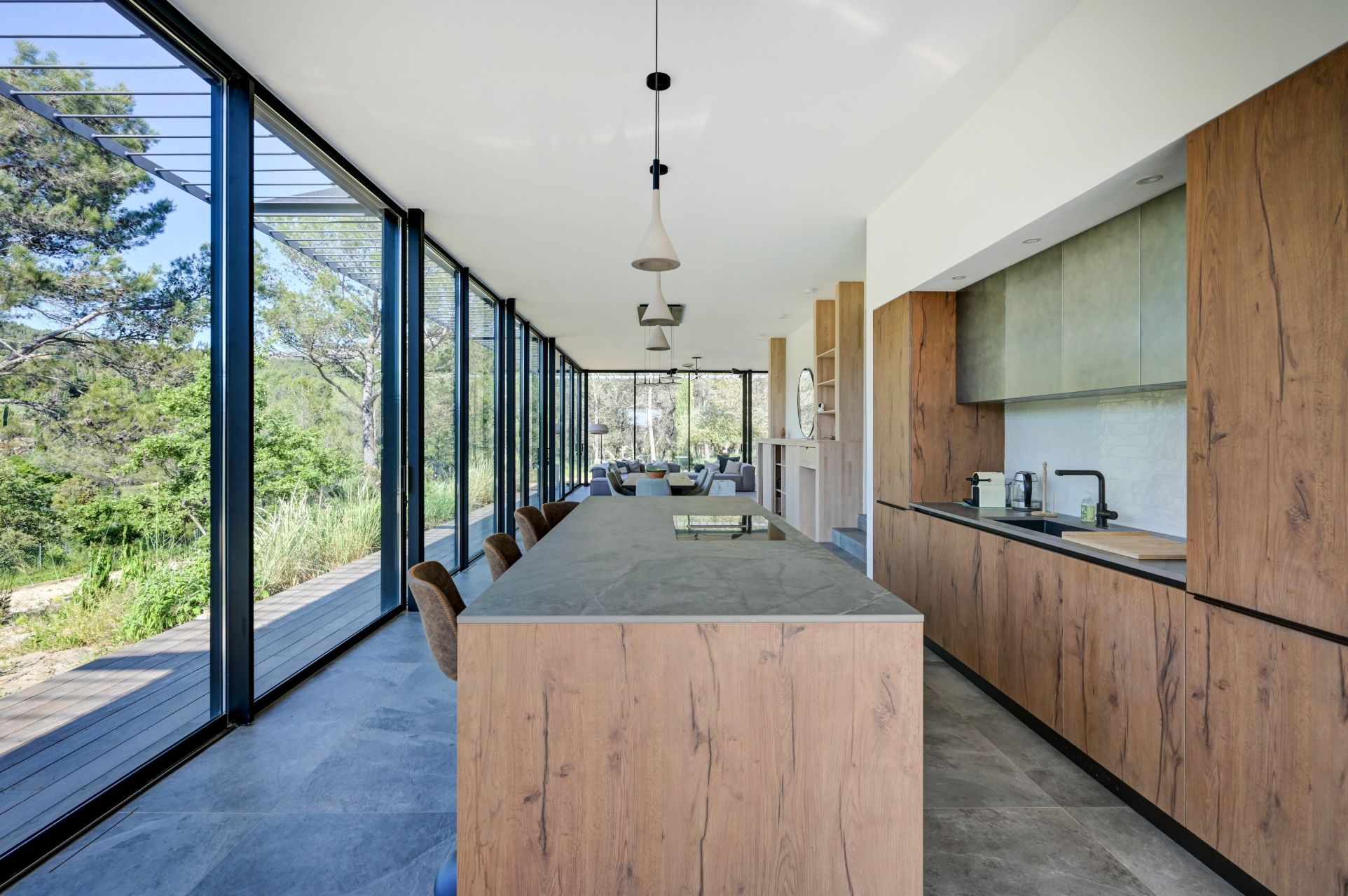 luxury house 7 Rooms for rent on AIX EN PROVENCE (13100)