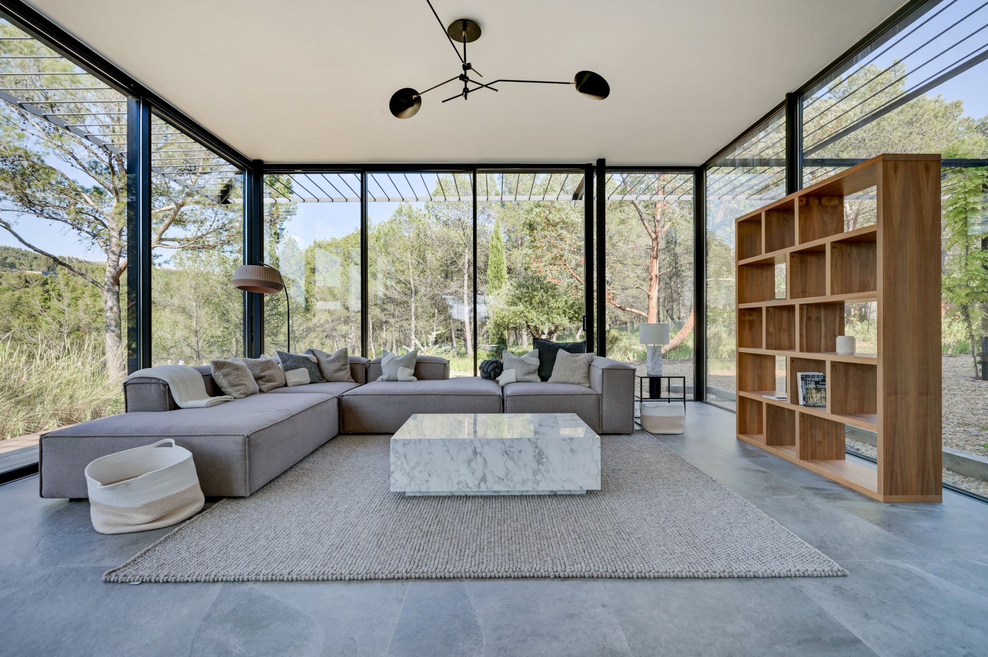 luxury house 7 Rooms for rent on AIX EN PROVENCE (13100)