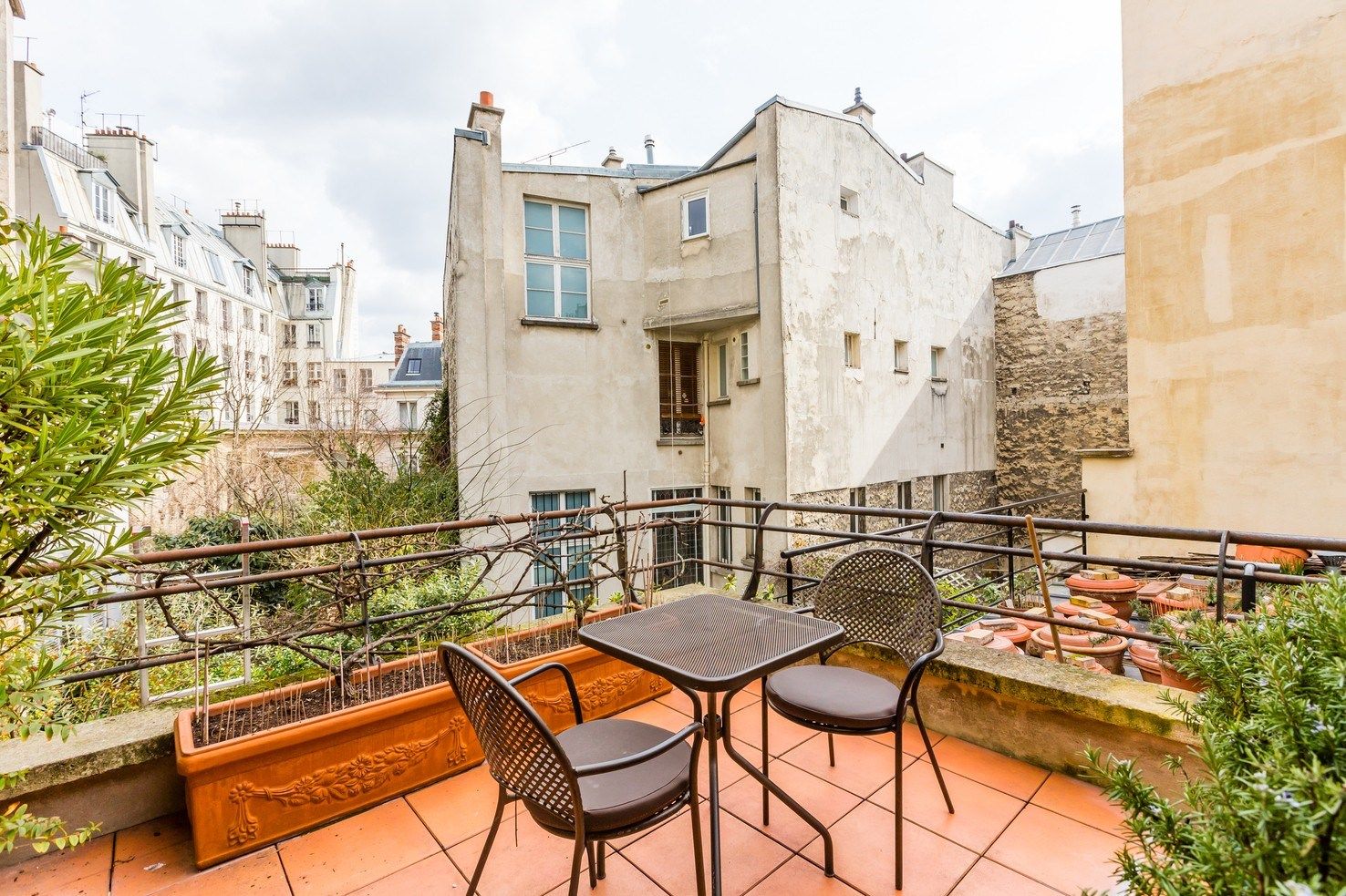 maison de luxe 7 Pièces en vente sur PARIS (75009)