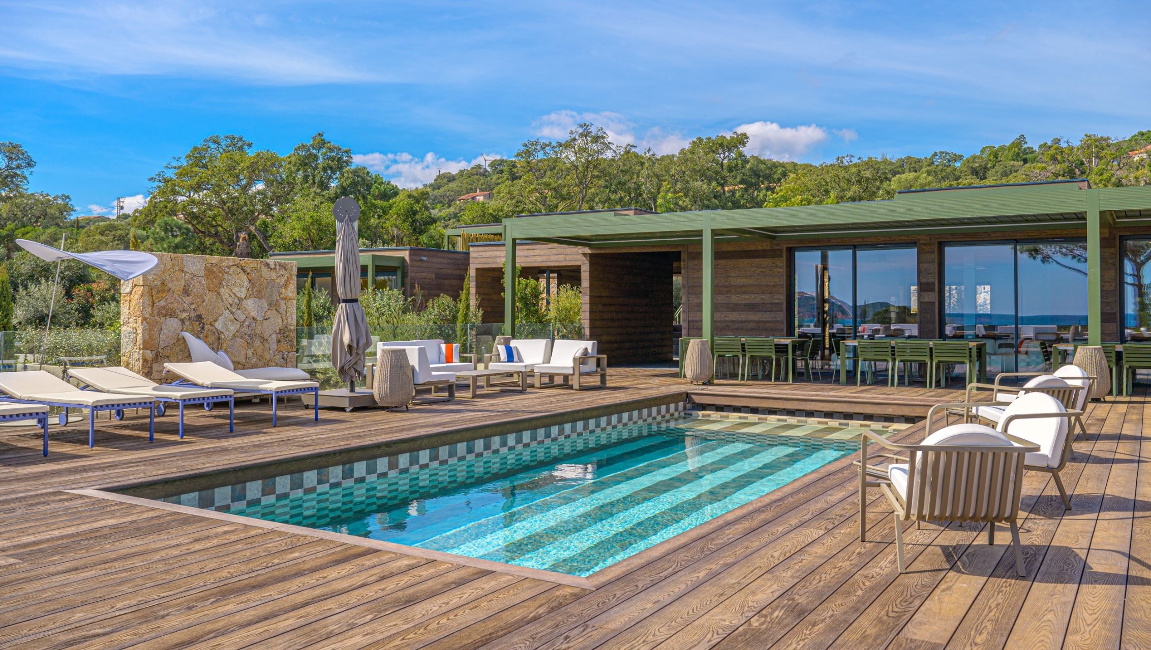 mansion (hôtel particulier) 10 Rooms for seasonal rent on STE LUCIE DE PORTO VECCHIO (20144)