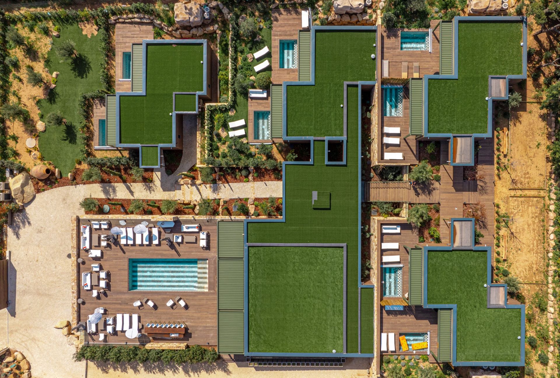 mansion (hôtel particulier) 10 Rooms for seasonal rent on STE LUCIE DE PORTO VECCHIO (20144)