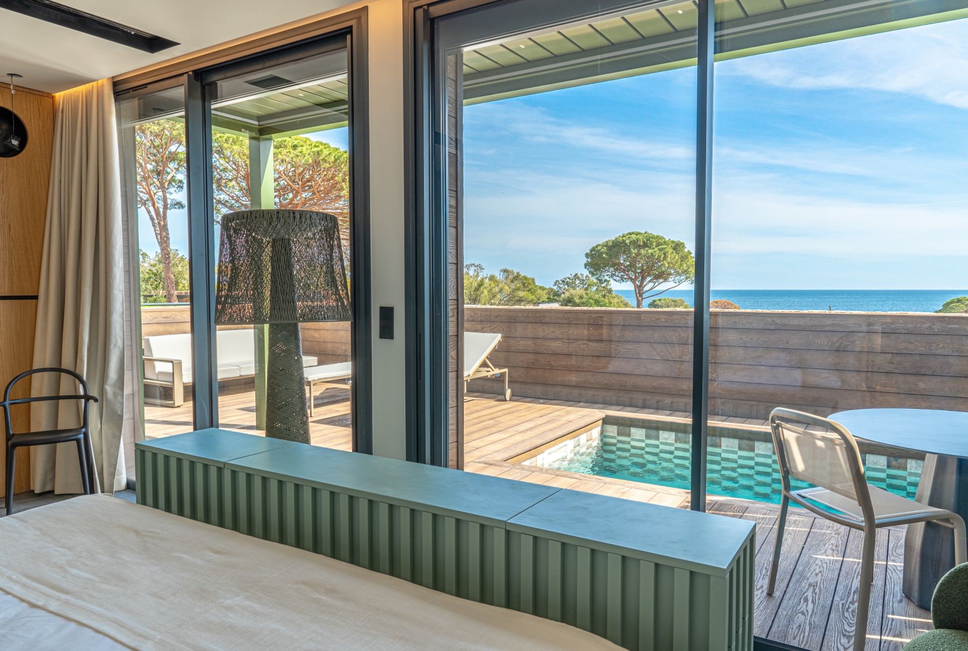 mansion (hôtel particulier) 10 Rooms for seasonal rent on STE LUCIE DE PORTO VECCHIO (20144)