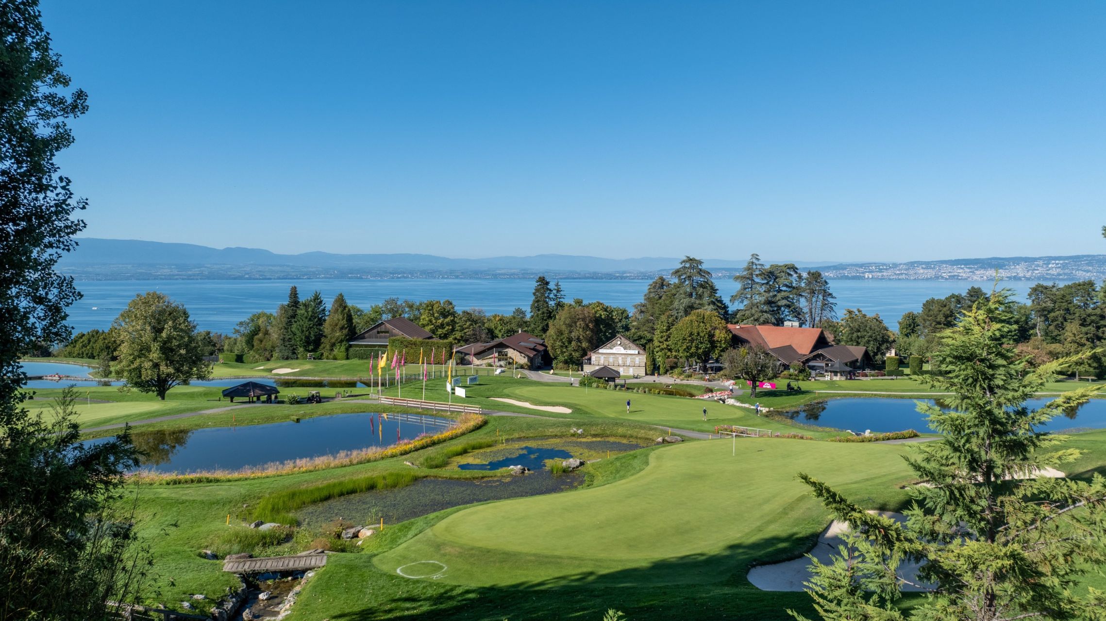 luxury apartment 6 Rooms for sale on EVIAN LES BAINS (74500)