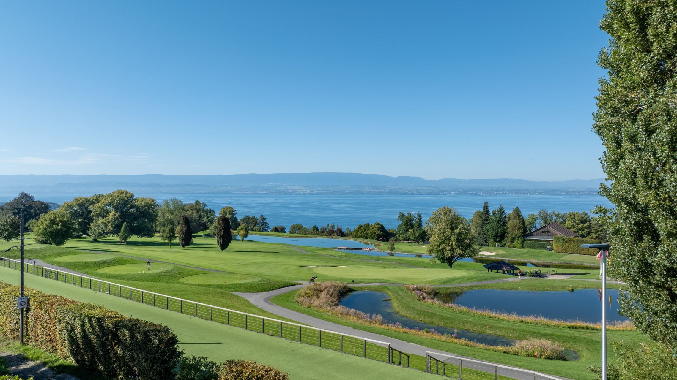 luxury apartment 6 Rooms for sale on EVIAN LES BAINS (74500)