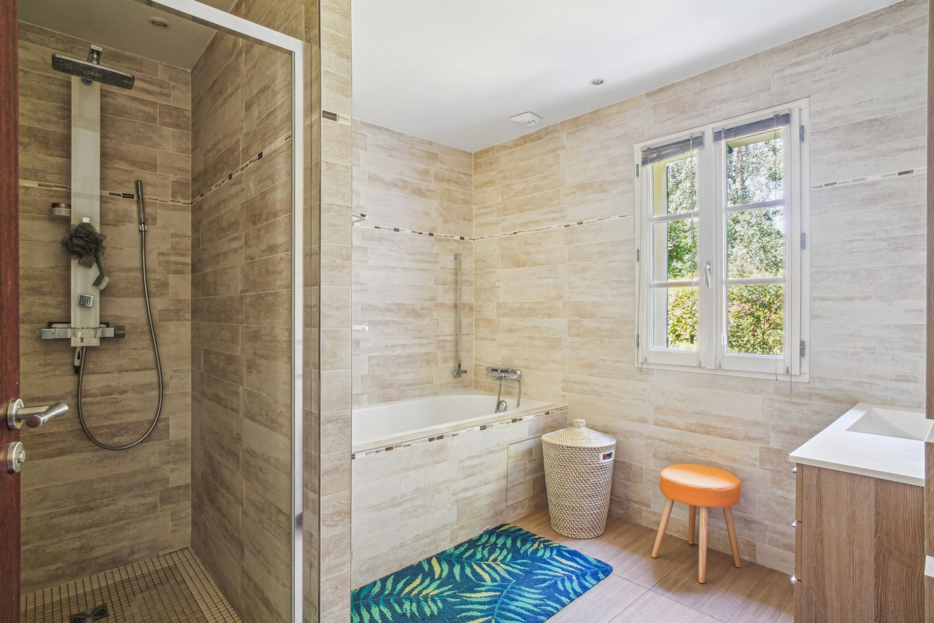 maison de luxe 6 Pièces en vente sur MONTFORT L AMAURY (78490)