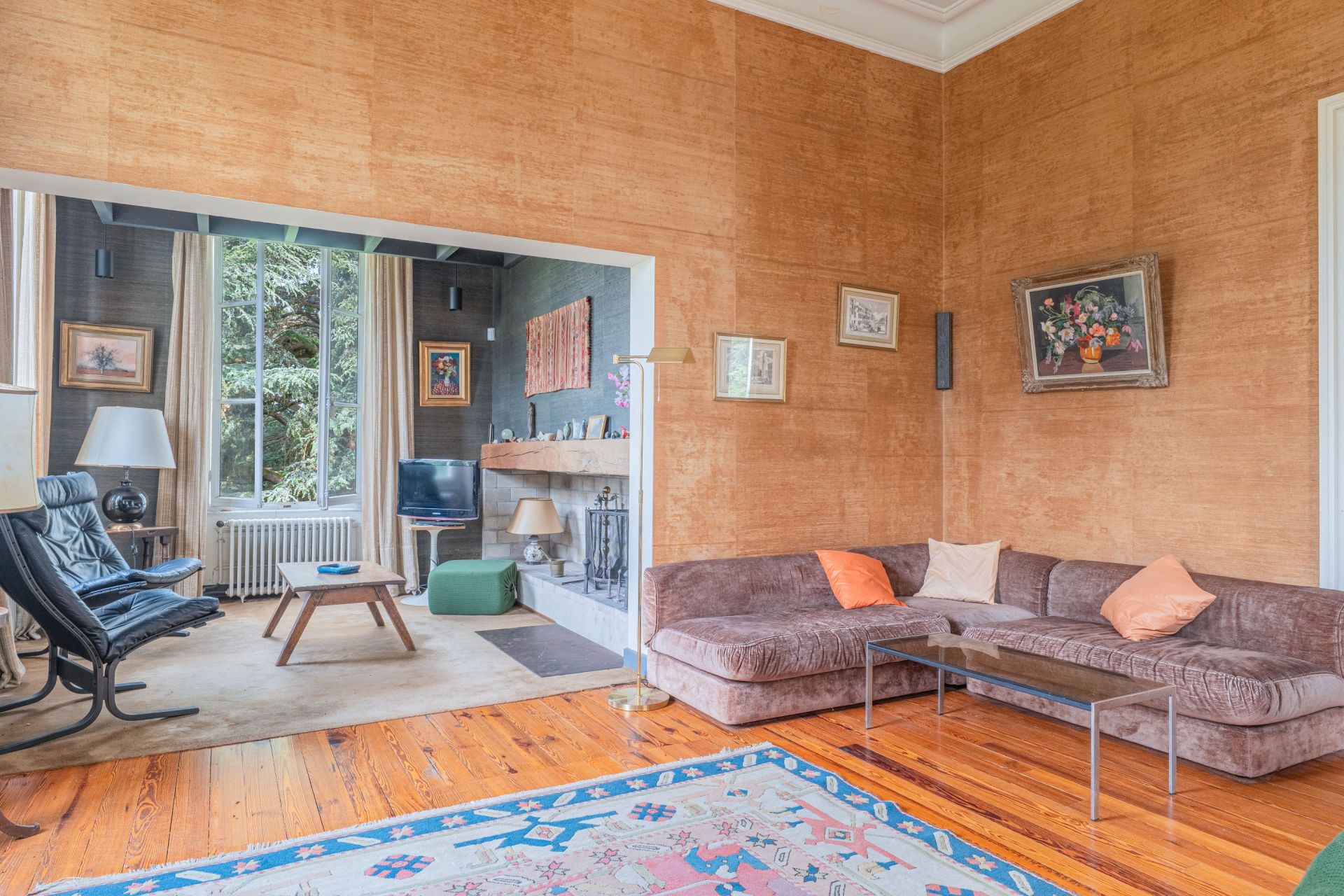 mansion 10 Rooms for sale on BRIGNAIS (69530)