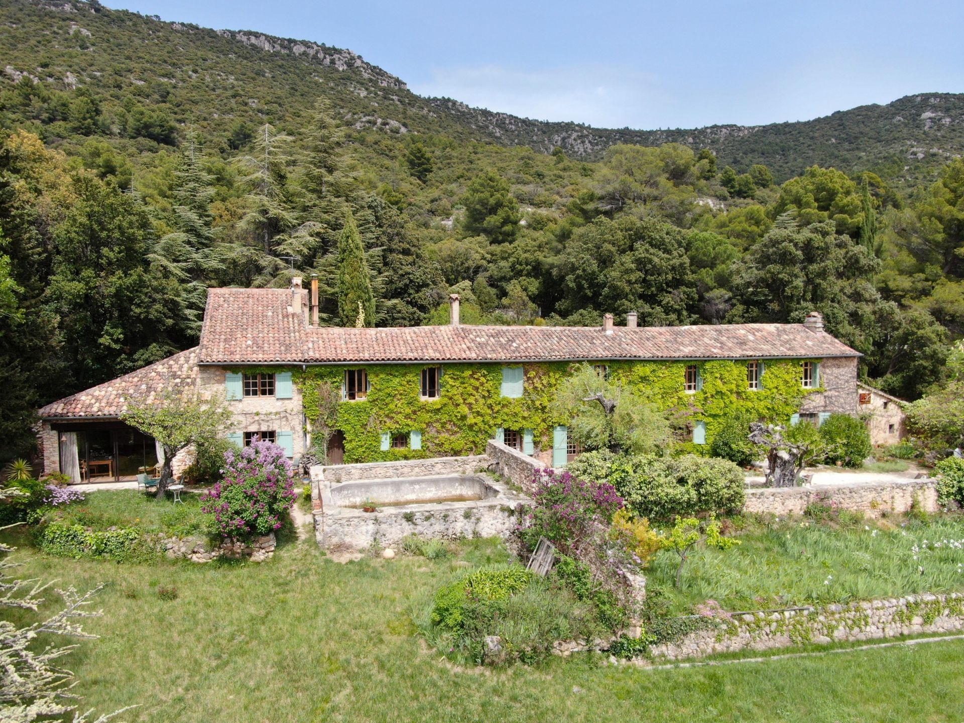 bastide 14 Pièces en vente sur TOURTOUR (83690)