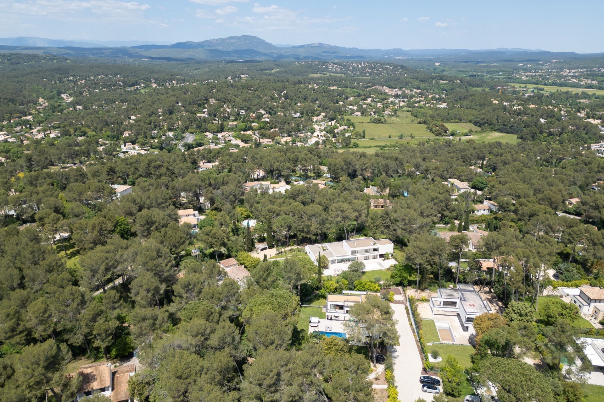 luxury house 9 Rooms for sale on MONTFERRIER SUR LEZ (34980)