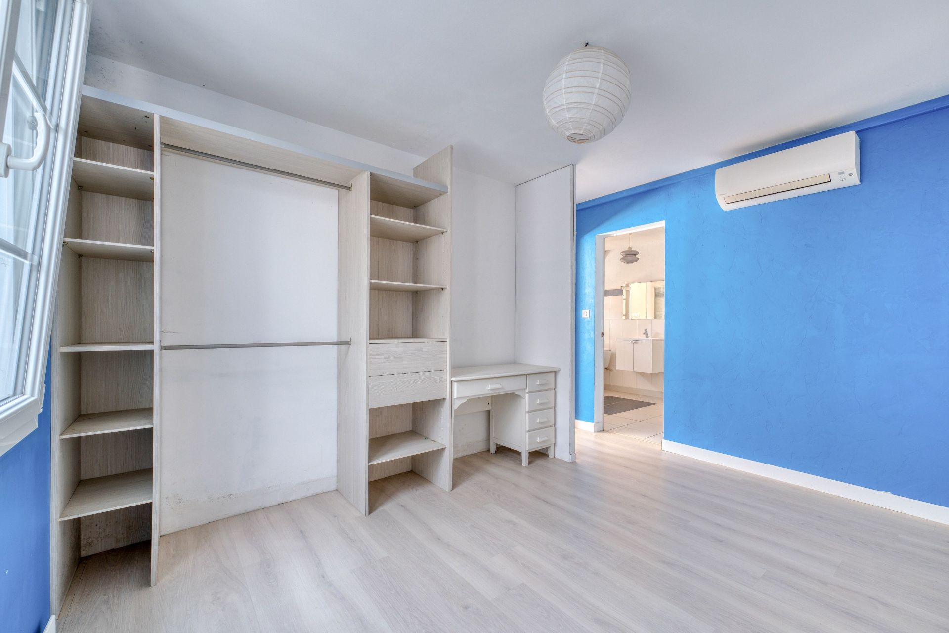 luxury house 8 Rooms for sale on ST DENIS D OLERON (17650)