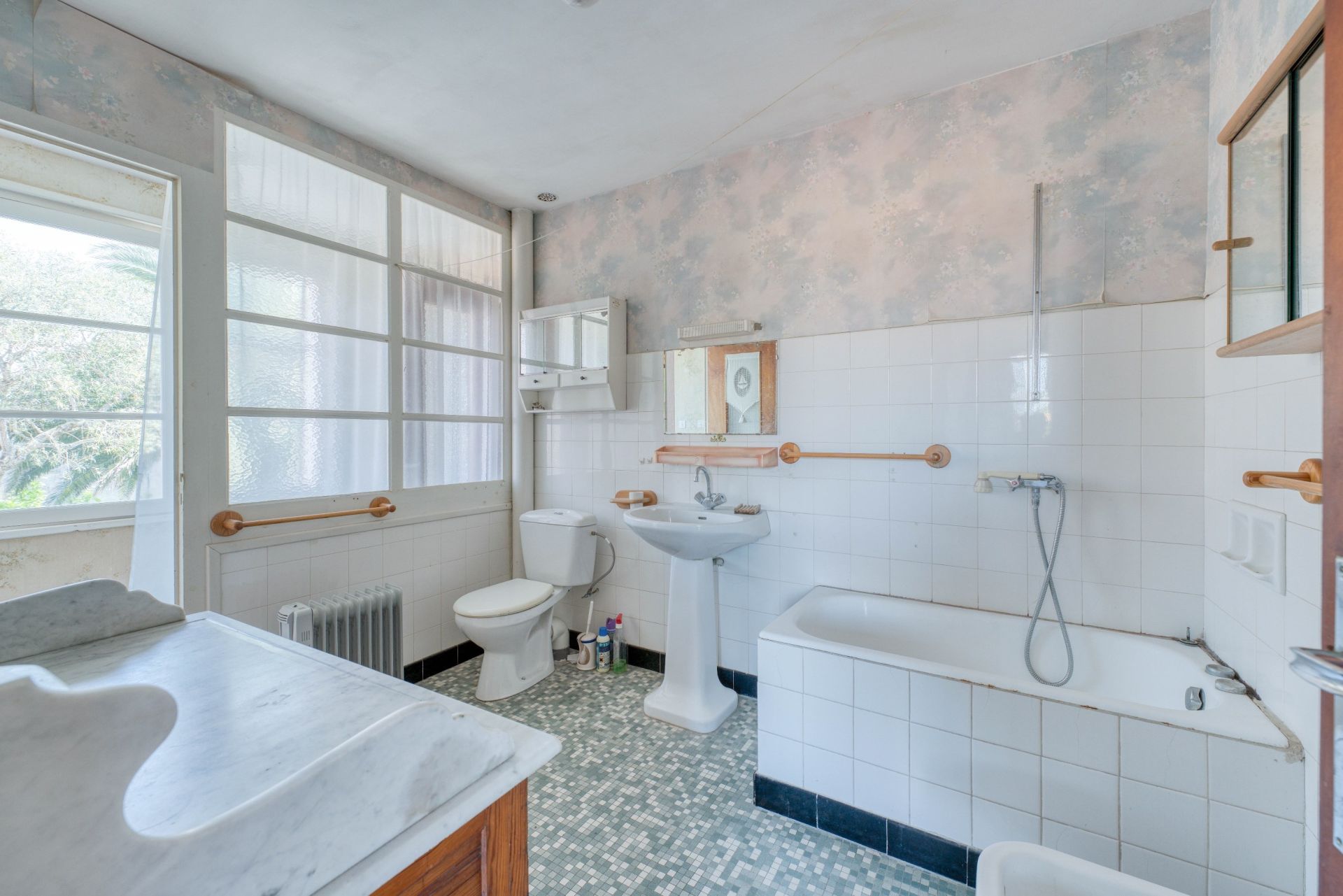 luxury house 8 Rooms for sale on ST DENIS D OLERON (17650)