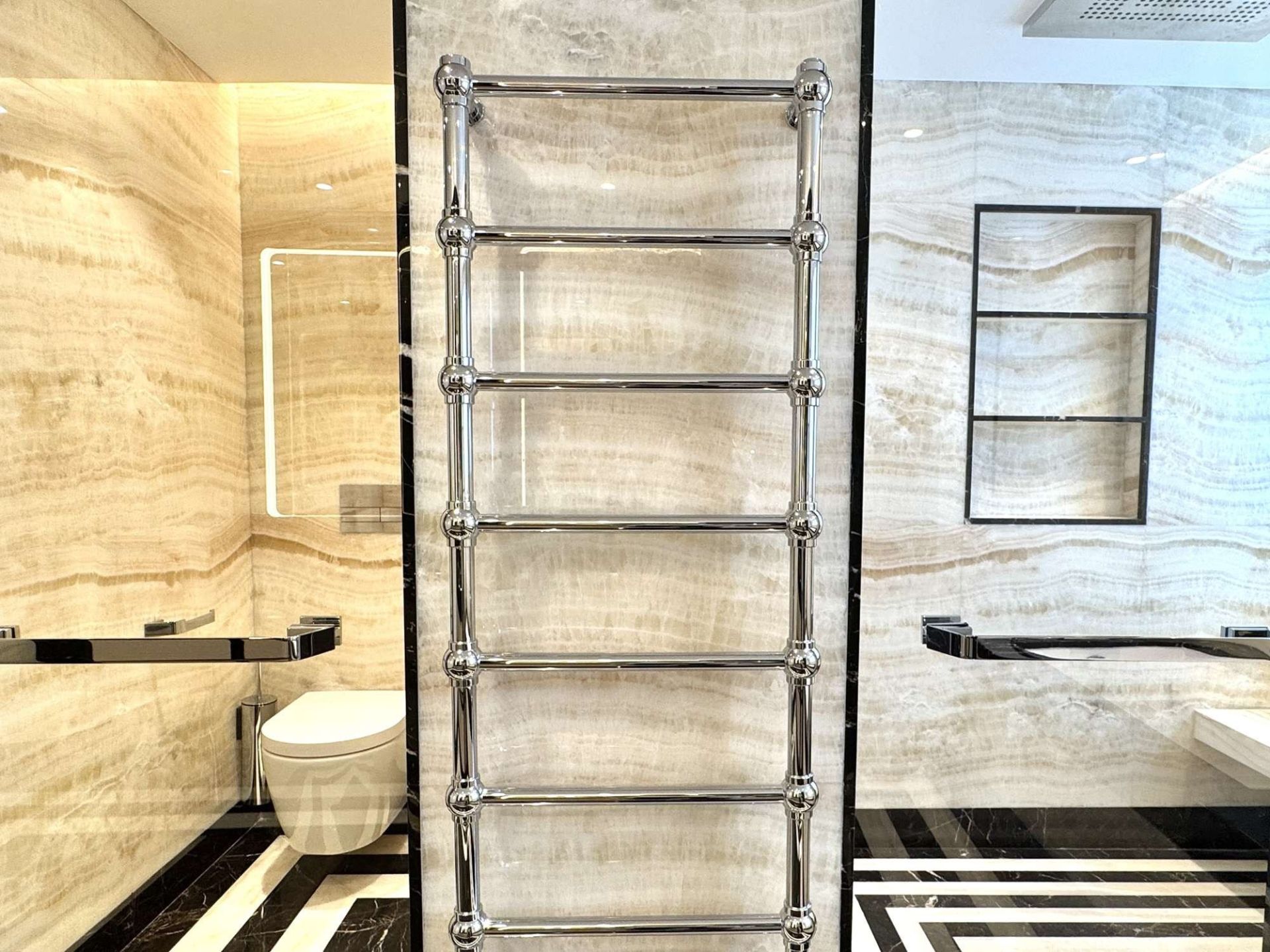 luxury apartment 6 Rooms for sale on MONACO (98000)