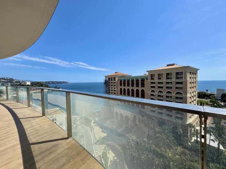 luxury apartment 6 Rooms for sale on MONACO (98000)