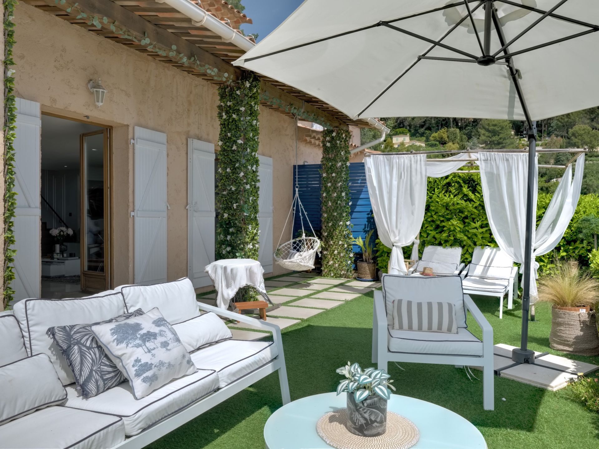 maison de luxe 3 Pièces en vente sur VALLAURIS (06220)