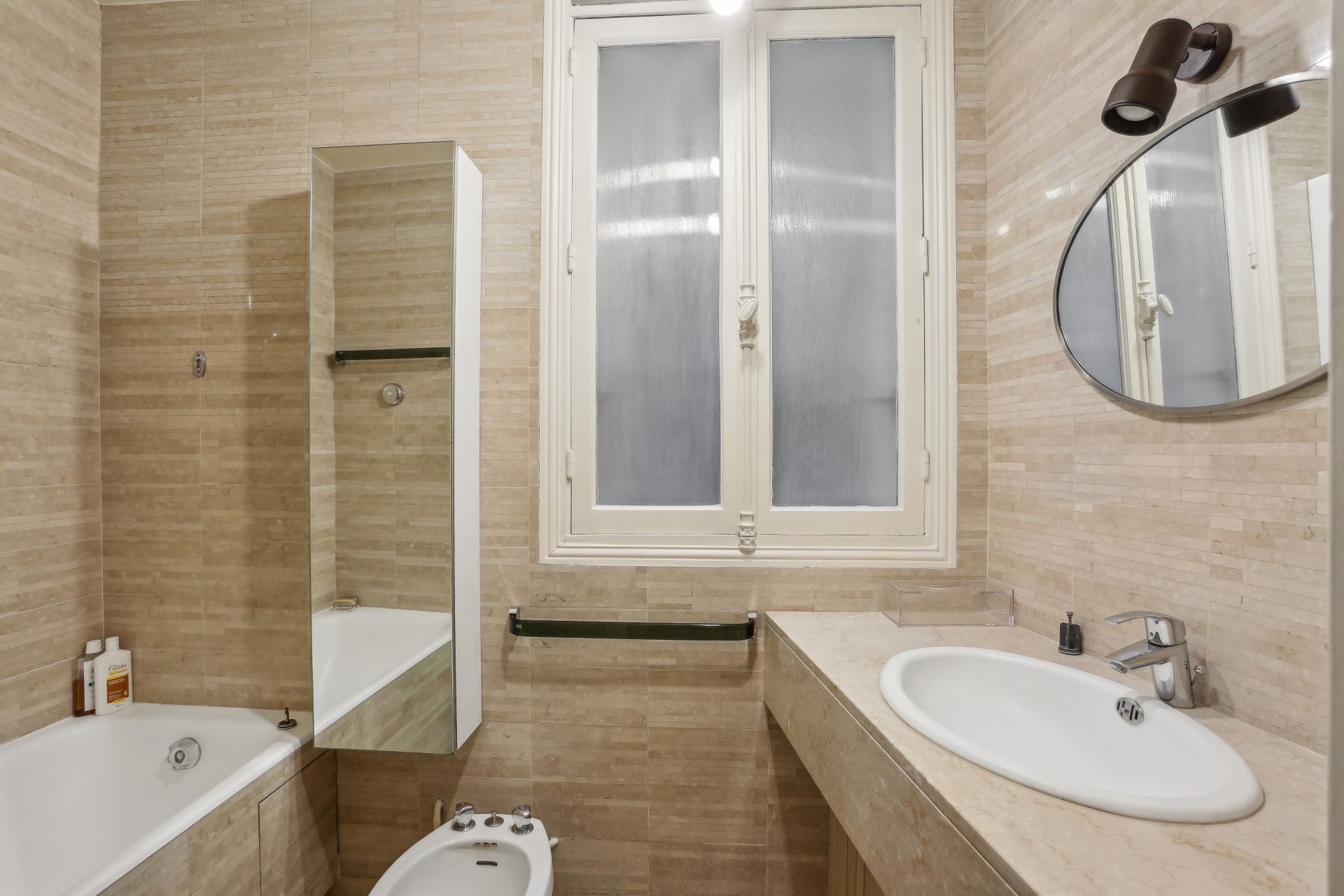 luxury apartment 4 Rooms for sale on PARIS (75005)