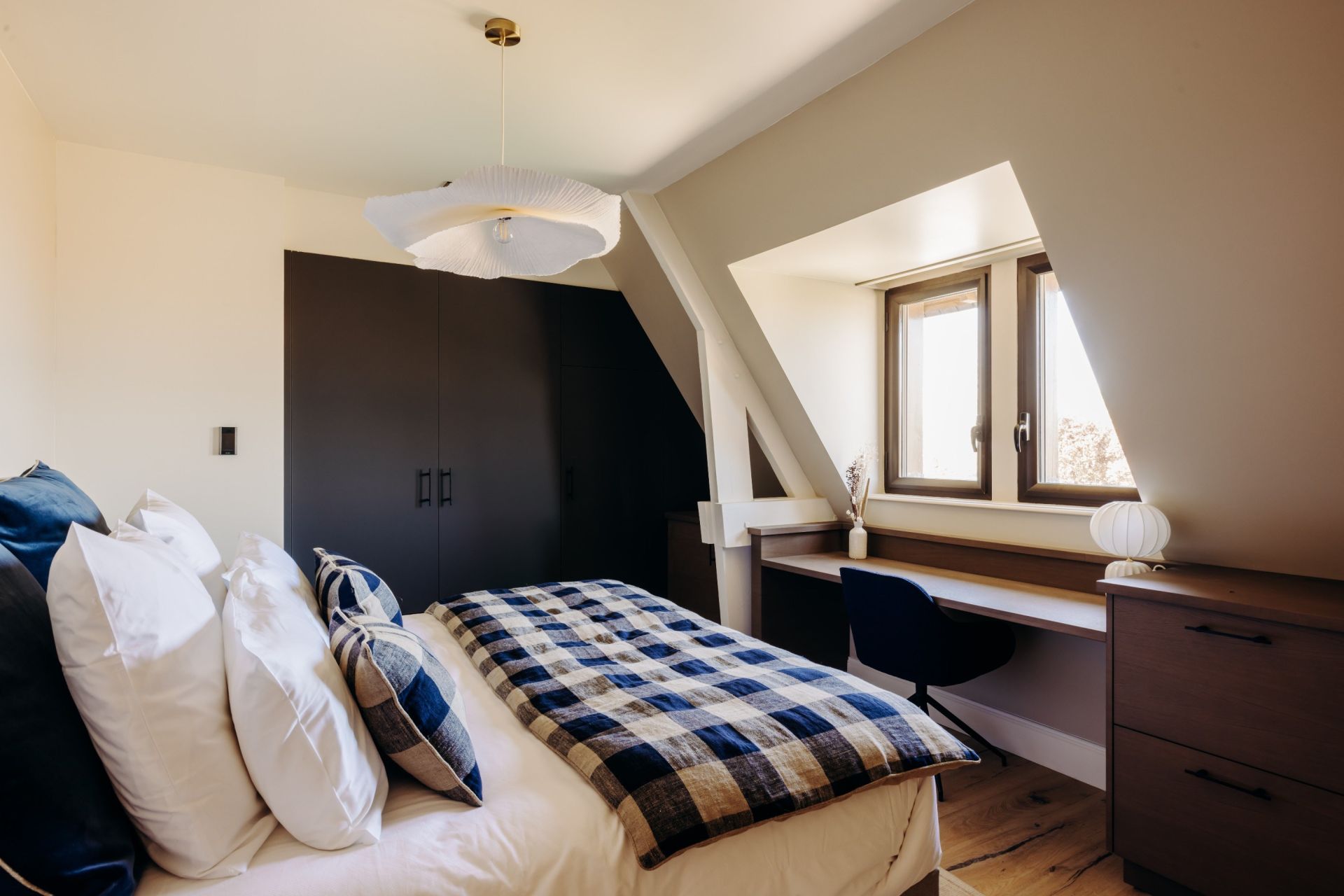 maison de luxe 10 Pièces en location saisonnière sur VILLERVILLE (14113)