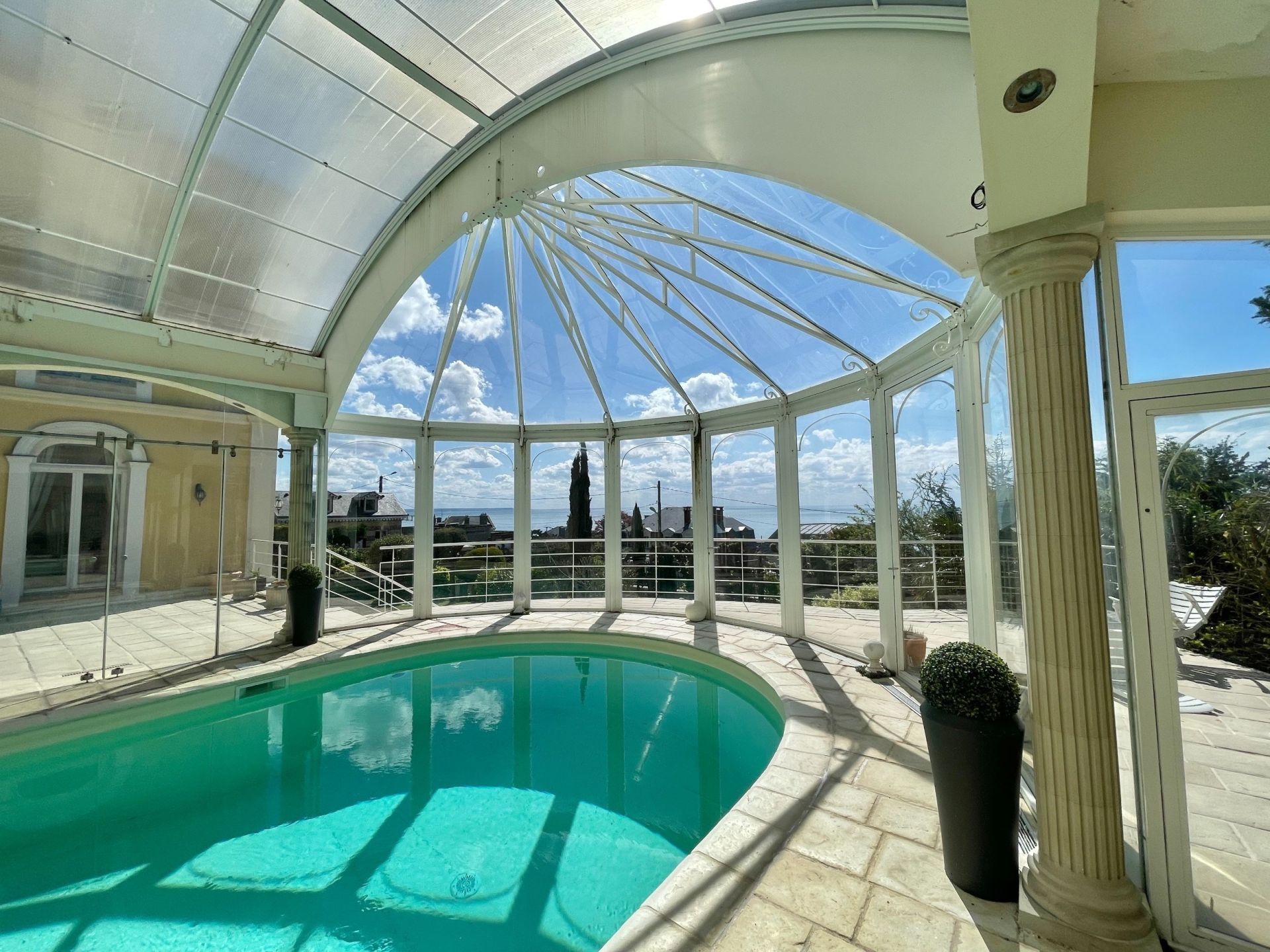 luxury house 19 Rooms for sale on STE ADRESSE (76310)