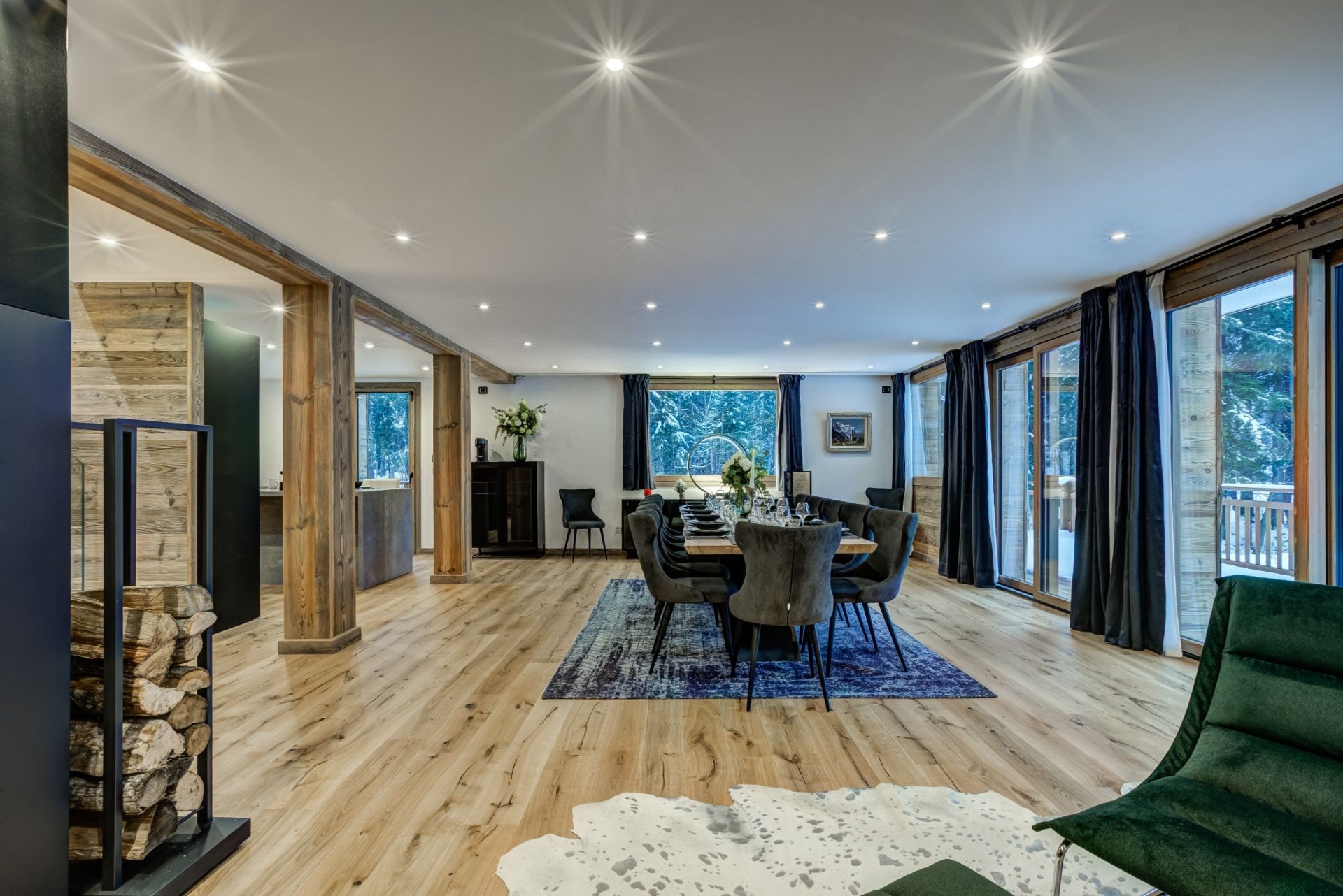 luxury chalet 10 Rooms for sale on ARGENTIERE (74400)