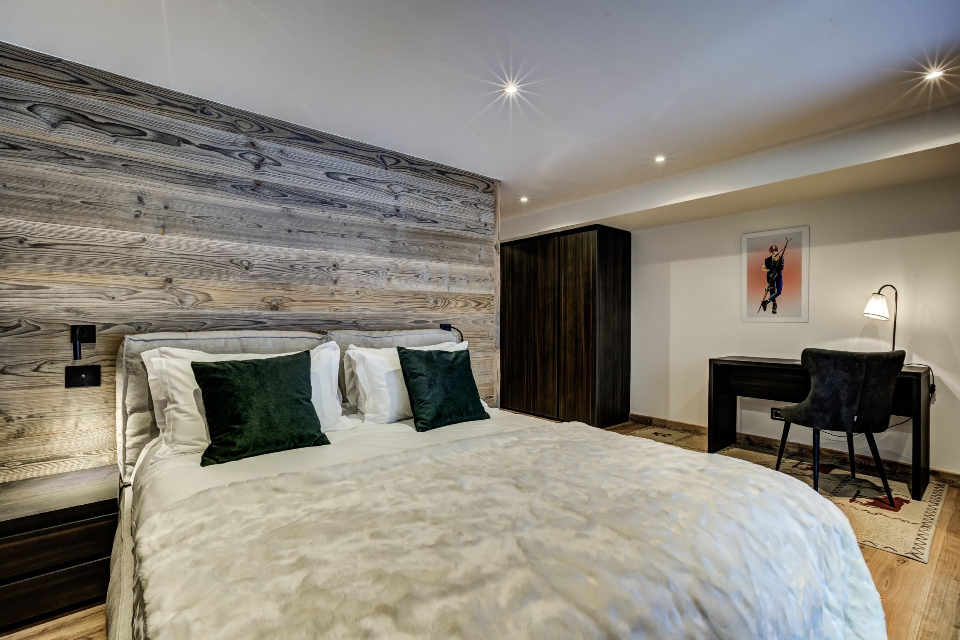 luxury chalet 10 Rooms for sale on ARGENTIERE (74400)