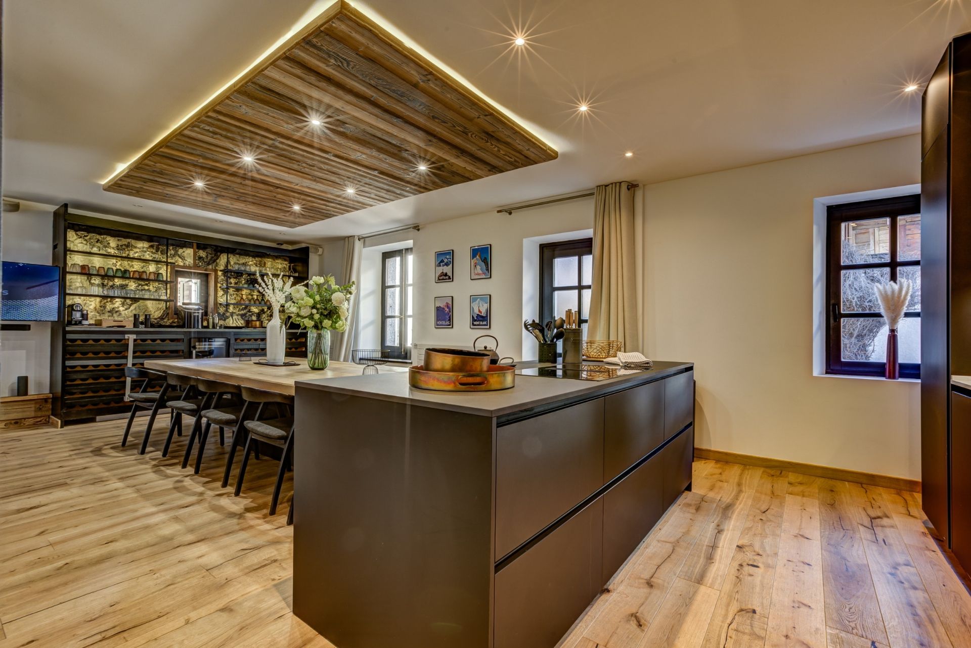 luxury house 9 Rooms for sale on ARGENTIERE (74400)