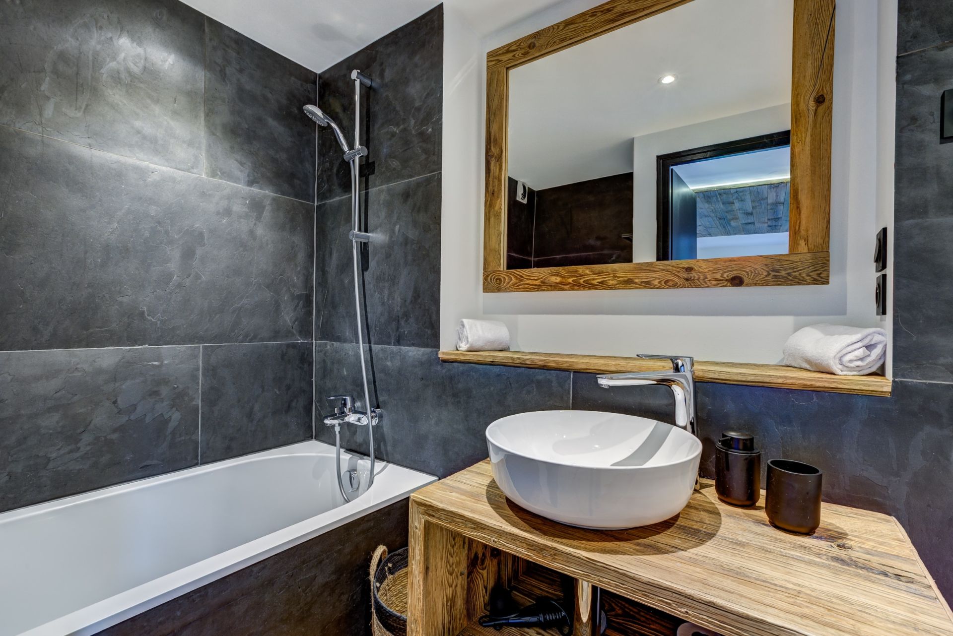 luxury house 9 Rooms for sale on ARGENTIERE (74400)