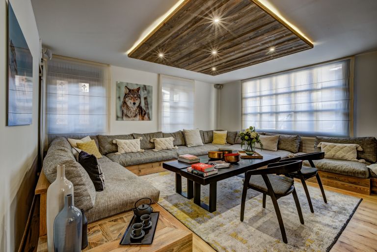 luxury house 9 Rooms for sale on ARGENTIERE (74400)