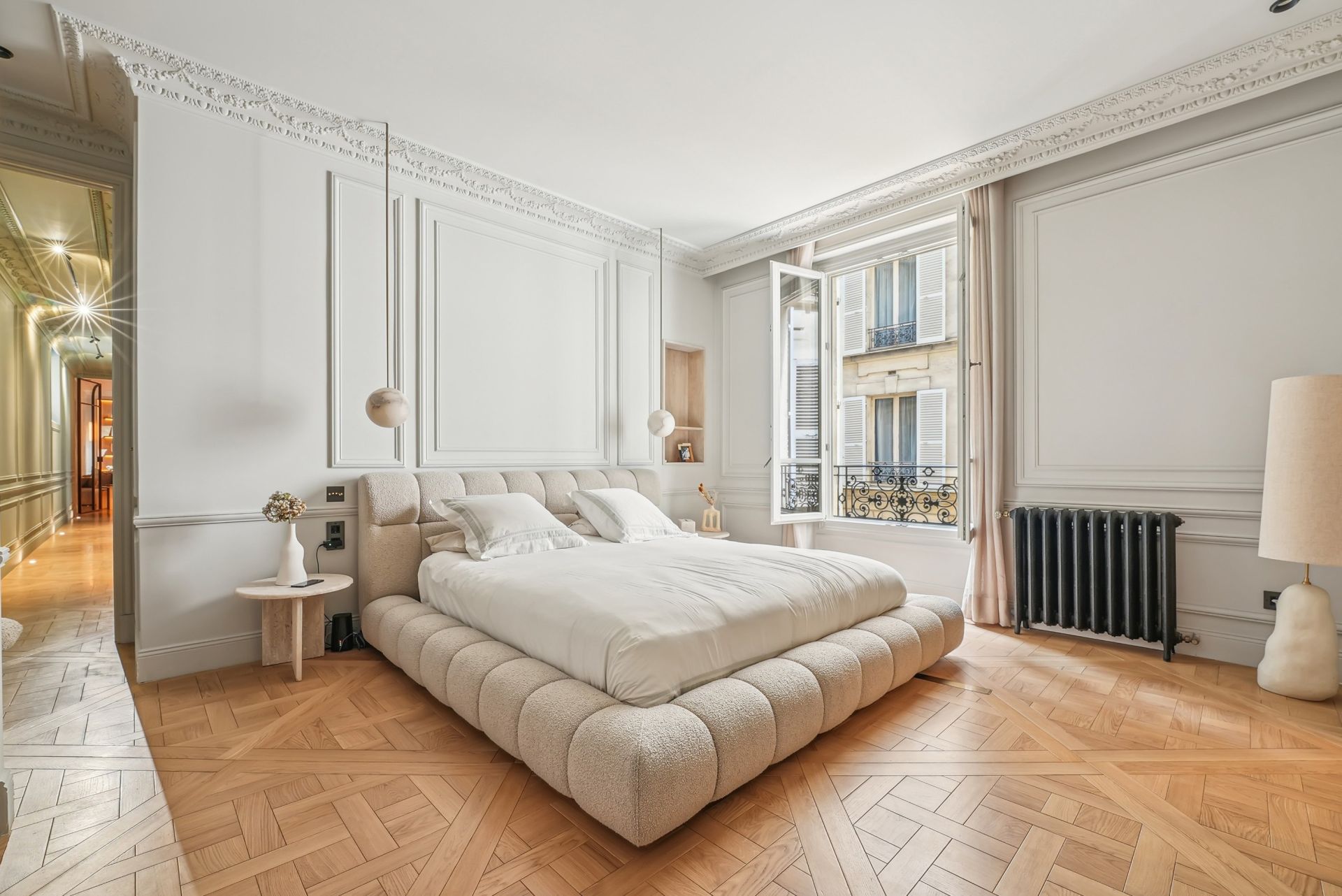 luxury apartment 6 Rooms for sale on PARIS (75016)