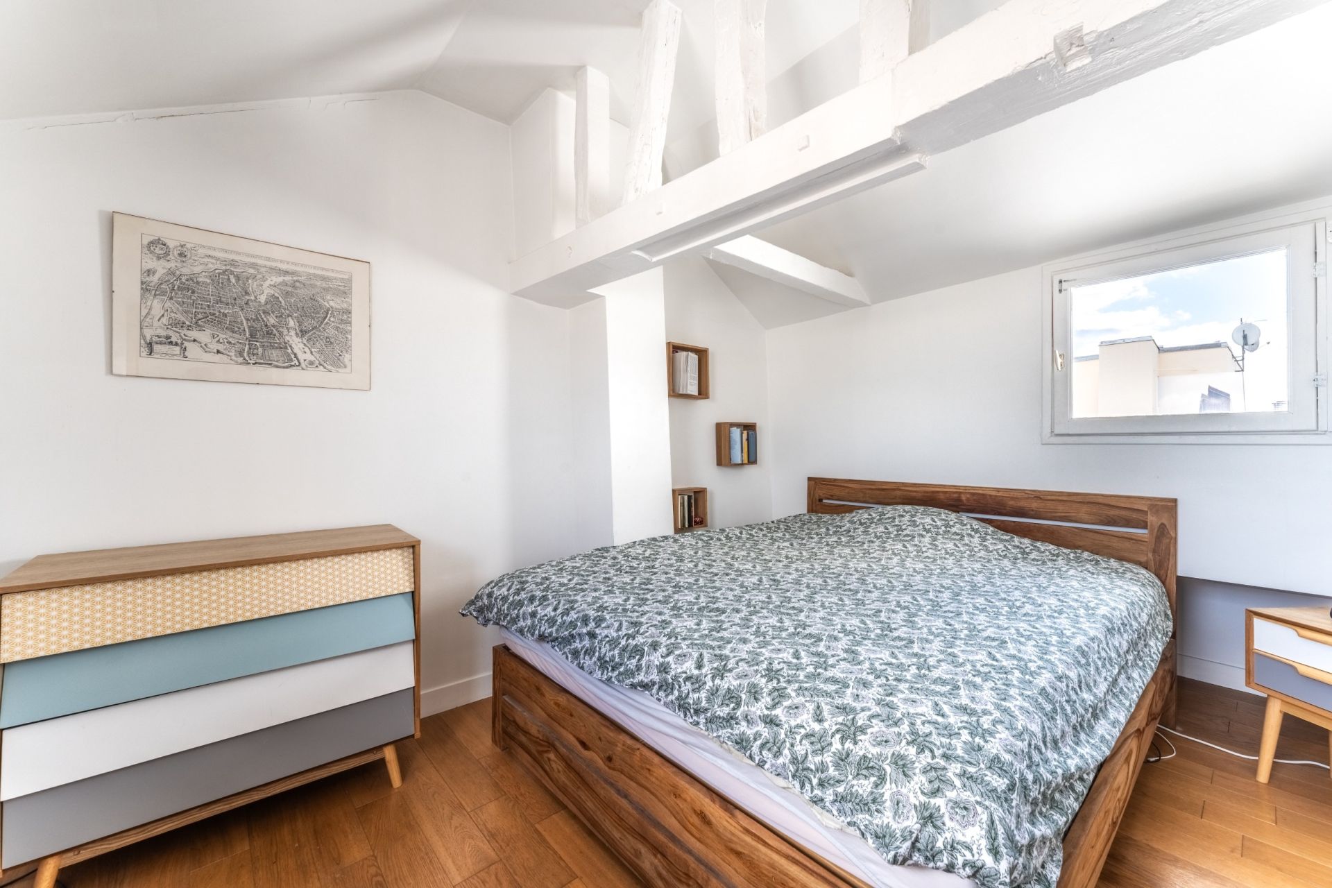 luxury apartment 3 Rooms for sale on PARIS (75004)