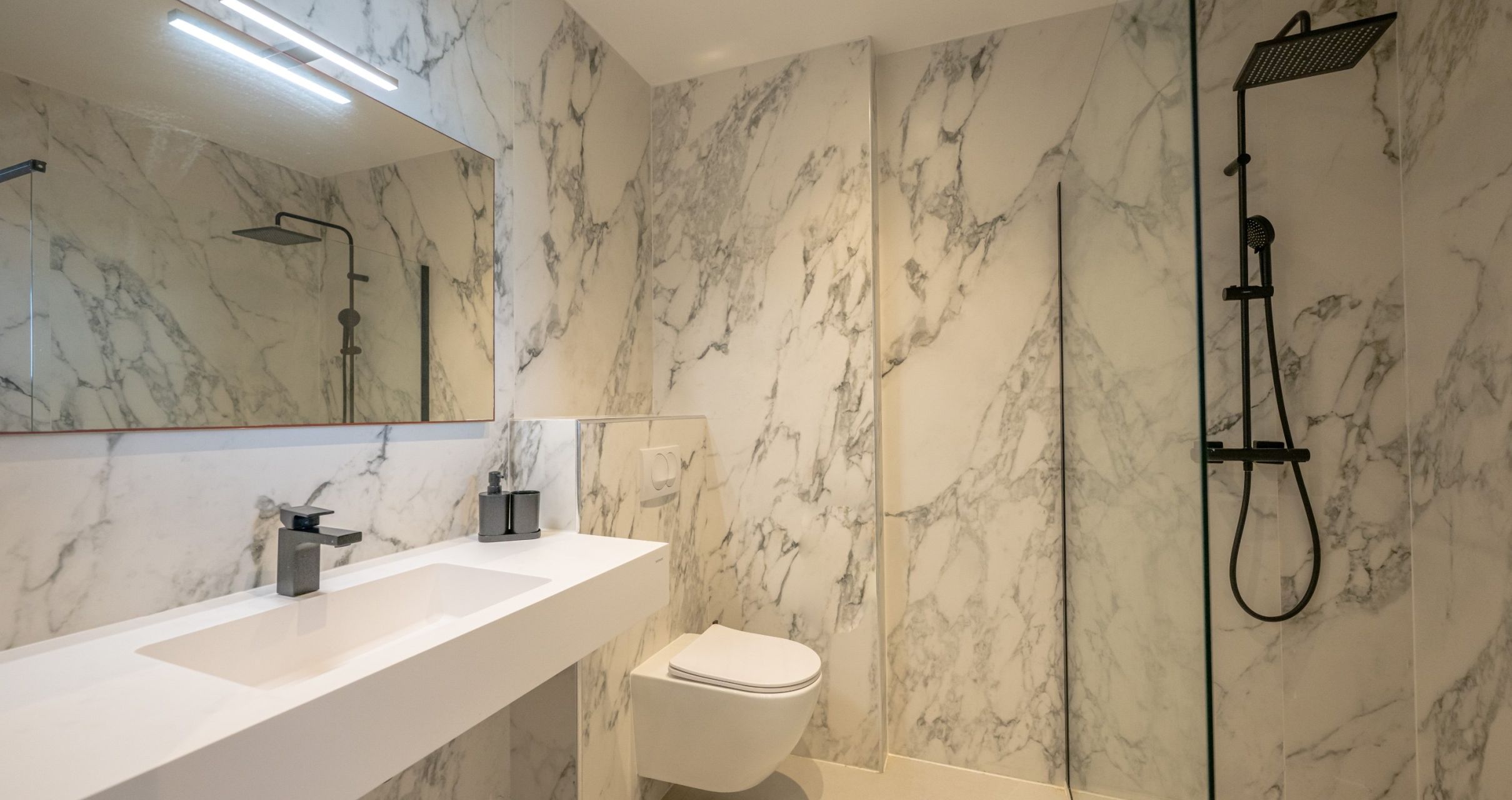 maison de luxe 9 Pièces en location saisonnière sur LUMIO (20260)