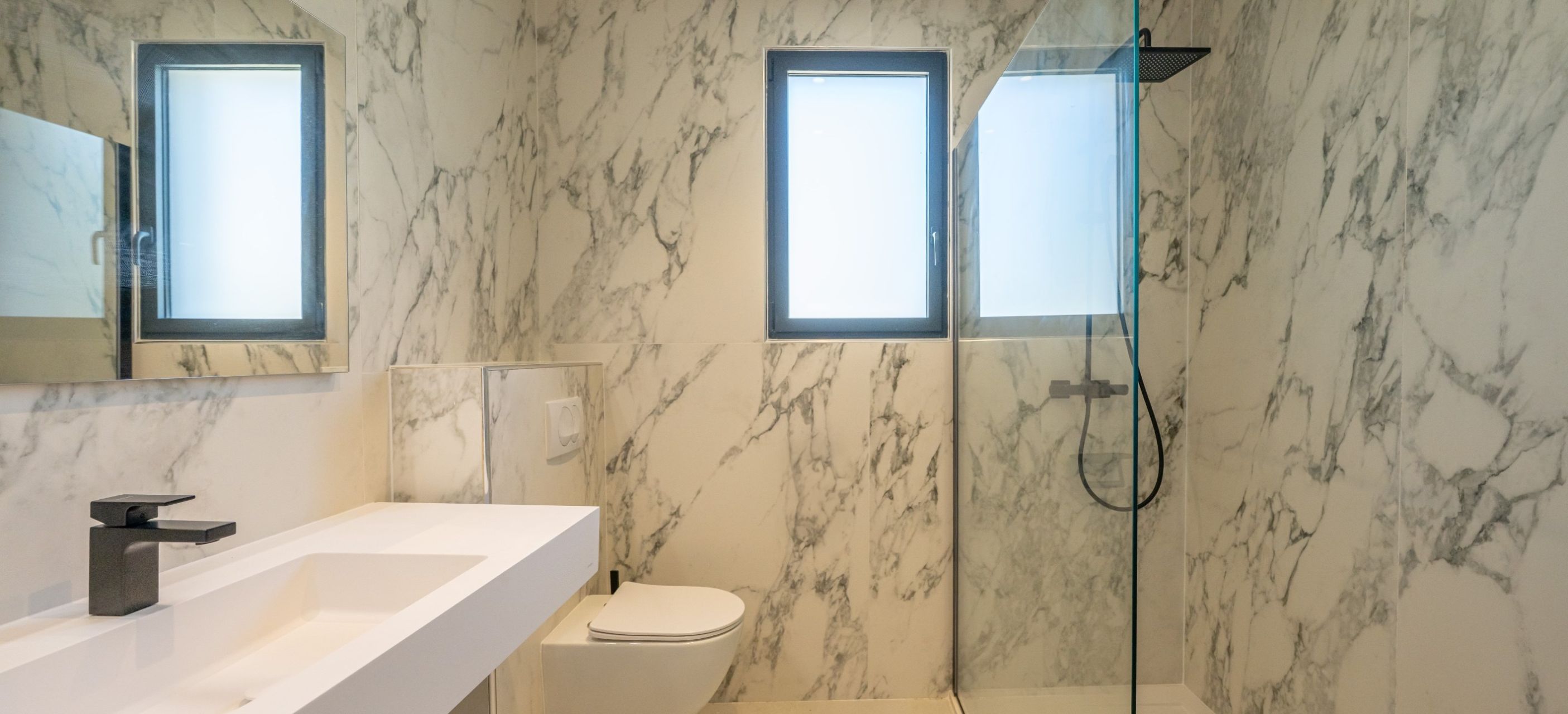 maison de luxe 9 Pièces en location saisonnière sur LUMIO (20260)