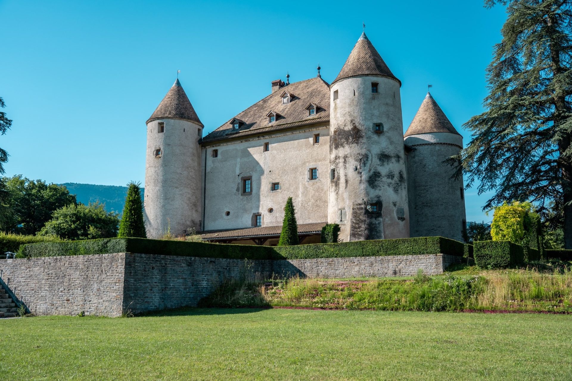 château 19 Pièces en vente sur LULLY (74890)