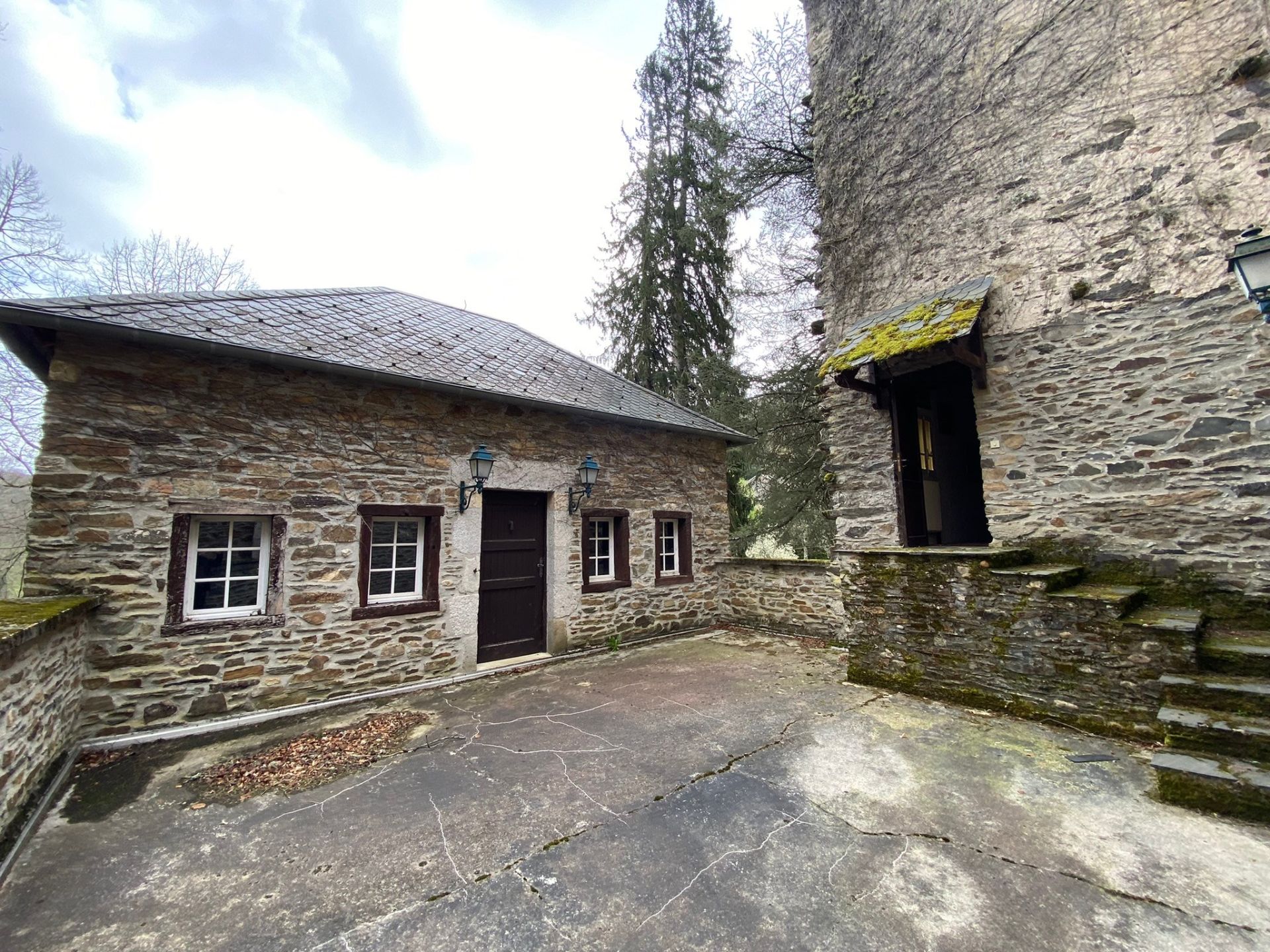 manor house 28 Rooms for sale on CASTRES (81100)