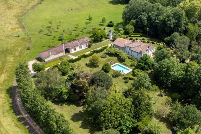 Sale Castle Bordeaux 14 Rooms 800 m²