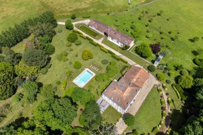 Sale Castle Bordeaux 14 Rooms 800 m²