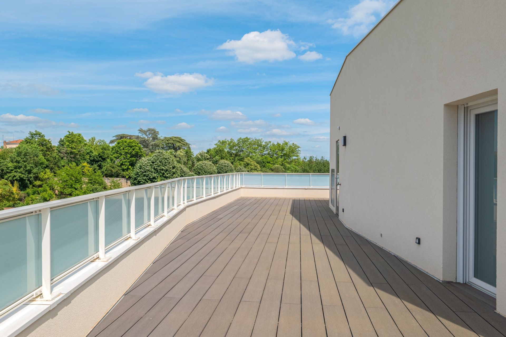 appartement de luxe 5 Pièces en vente sur CHAMPAGNE AU MONT D OR (69410)