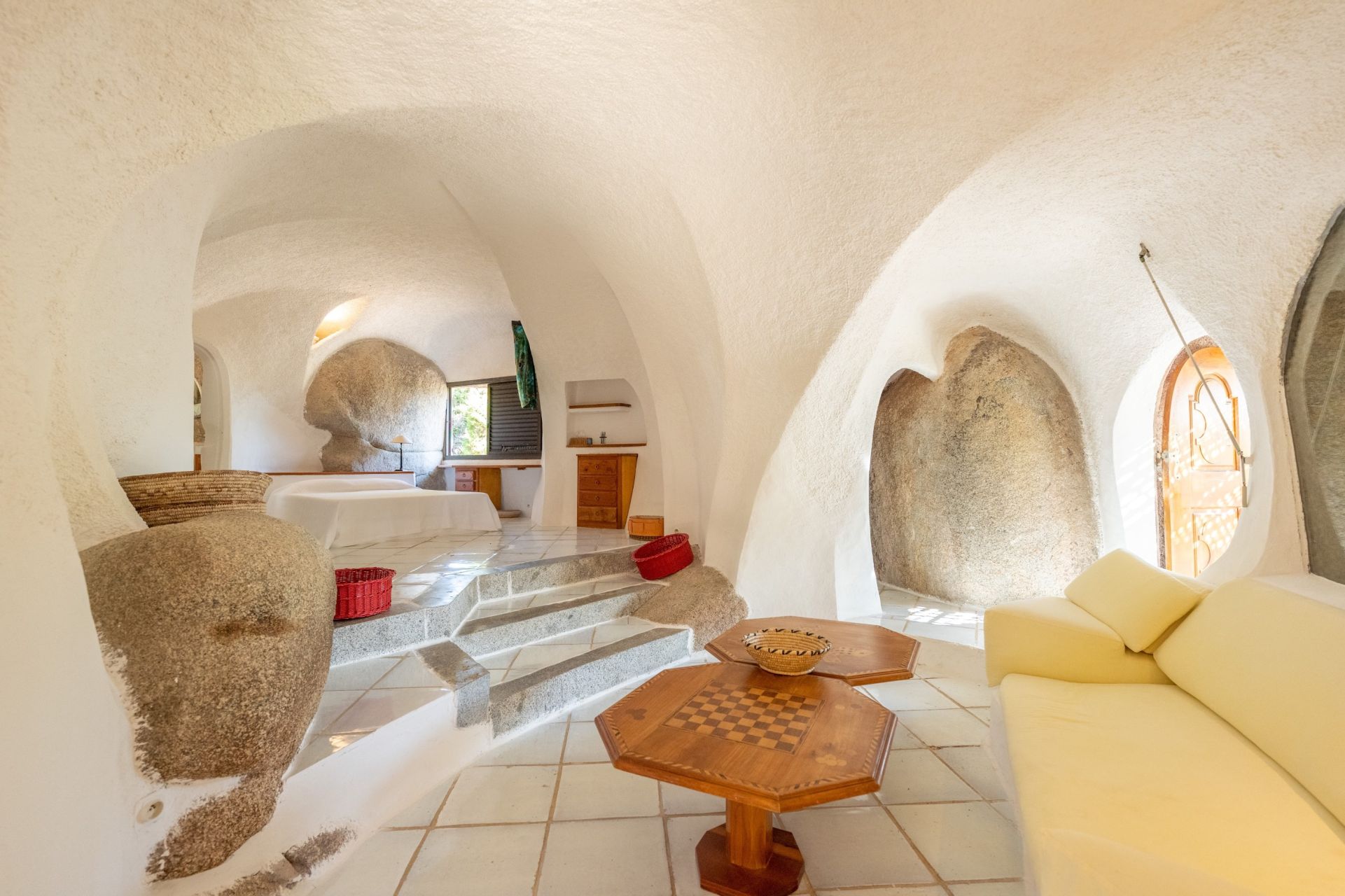 luxury villa 14 Rooms for sale on BONIFACIO (20169)