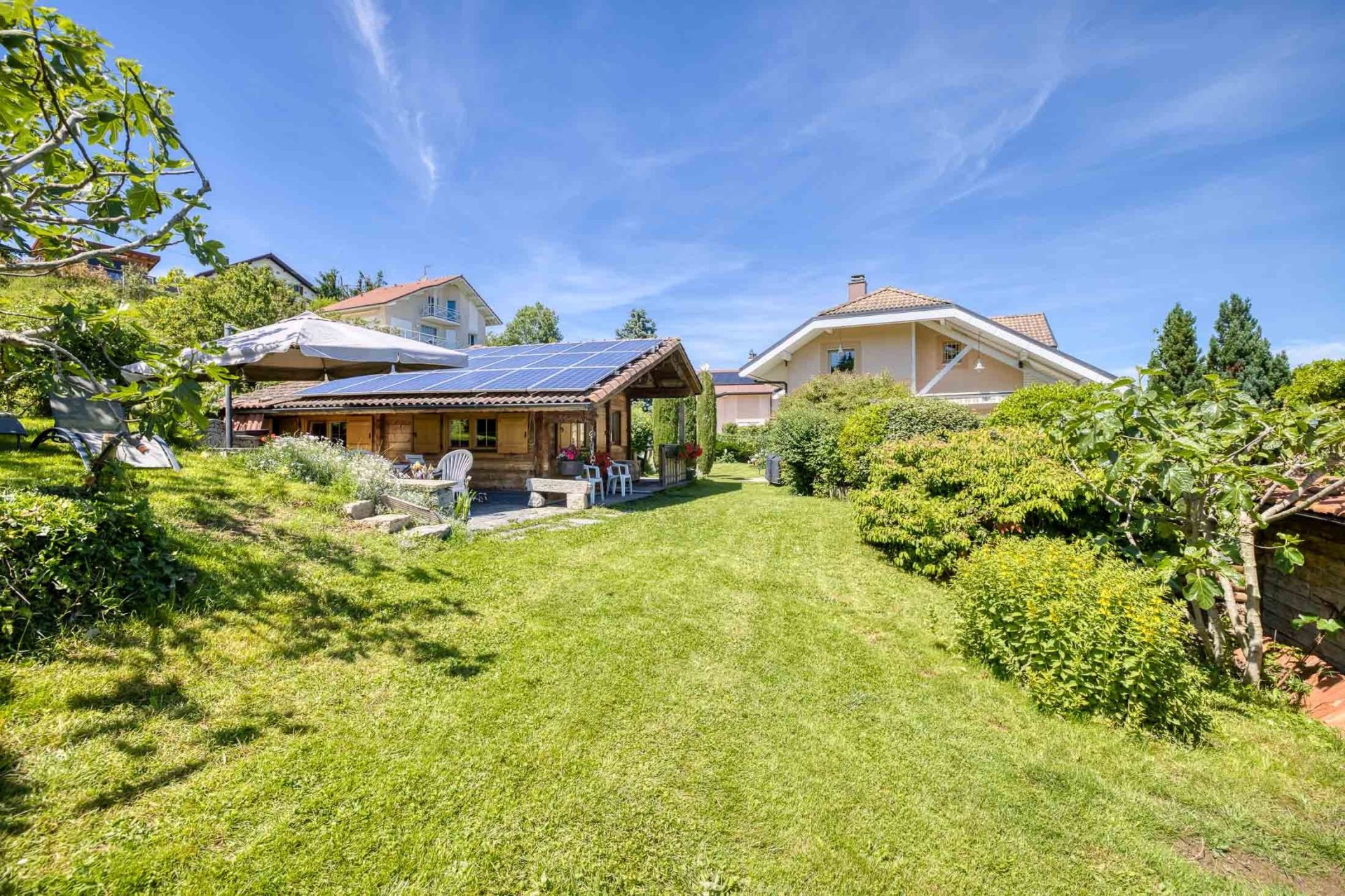 luxury house 7 Rooms for sale on REIGNIER ESERY (74930)