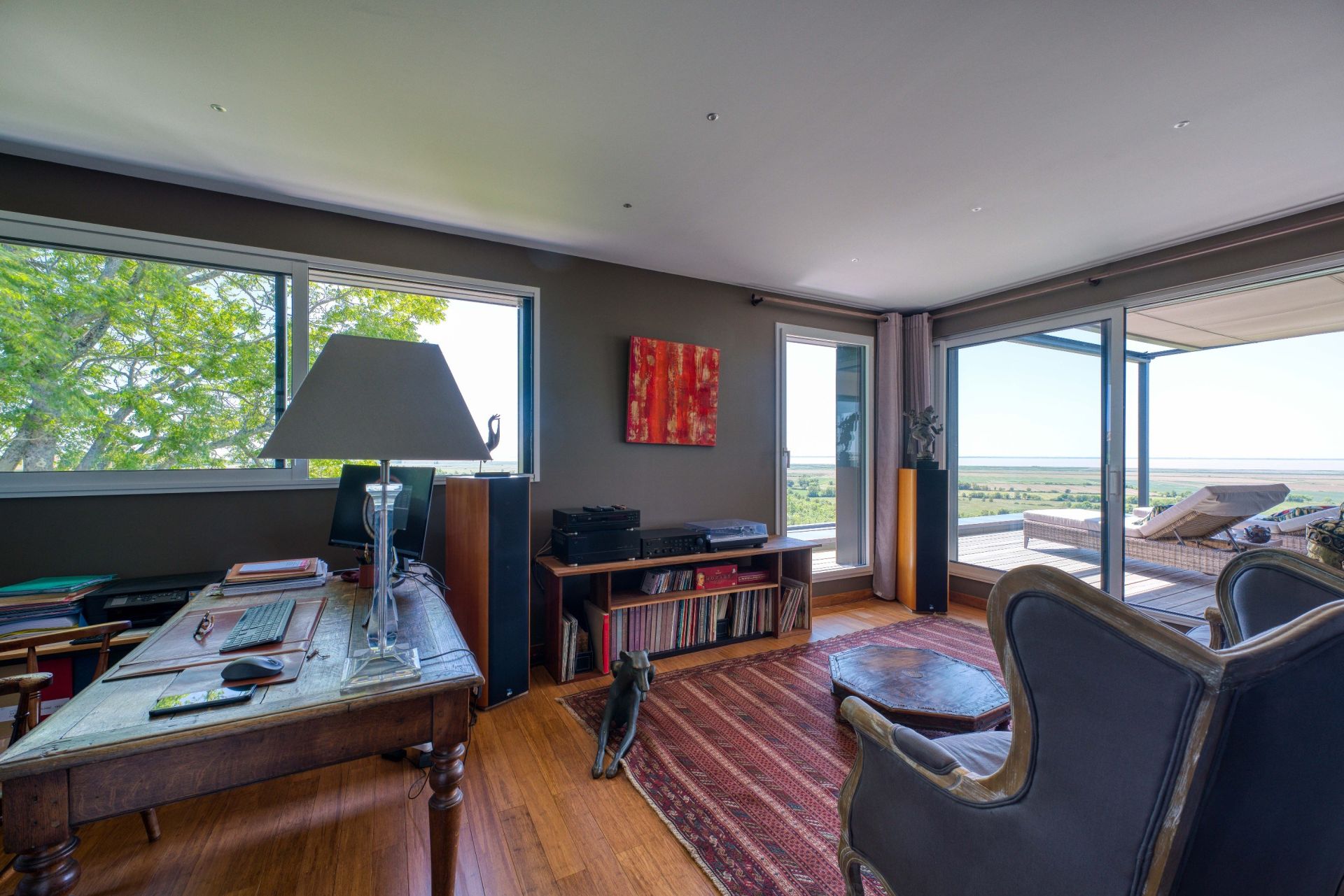 luxury house 6 Rooms for sale on FLOIRAC (17120)