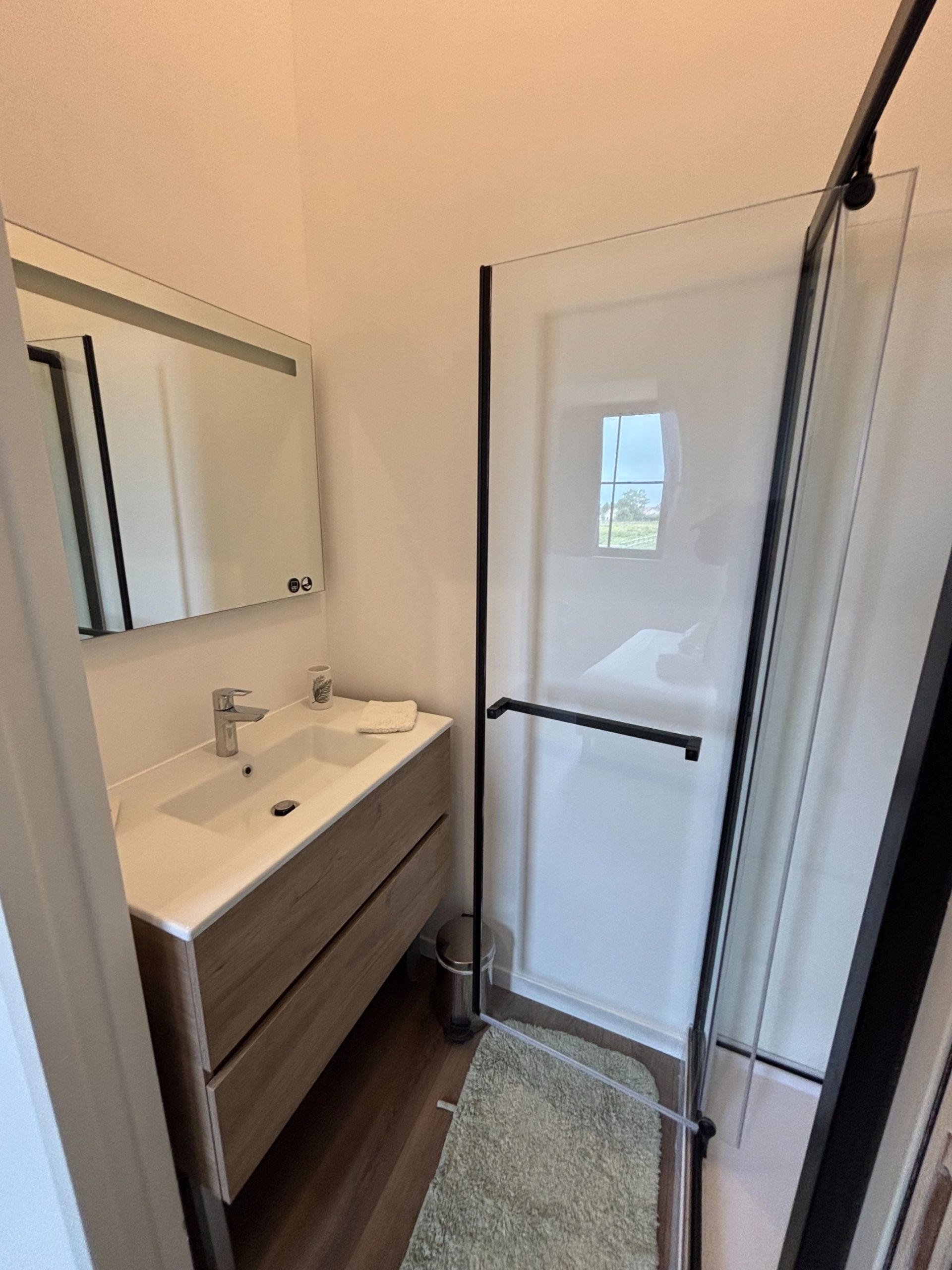 luxury house 9 Rooms for sale on TROUVILLE SUR MER (14360)