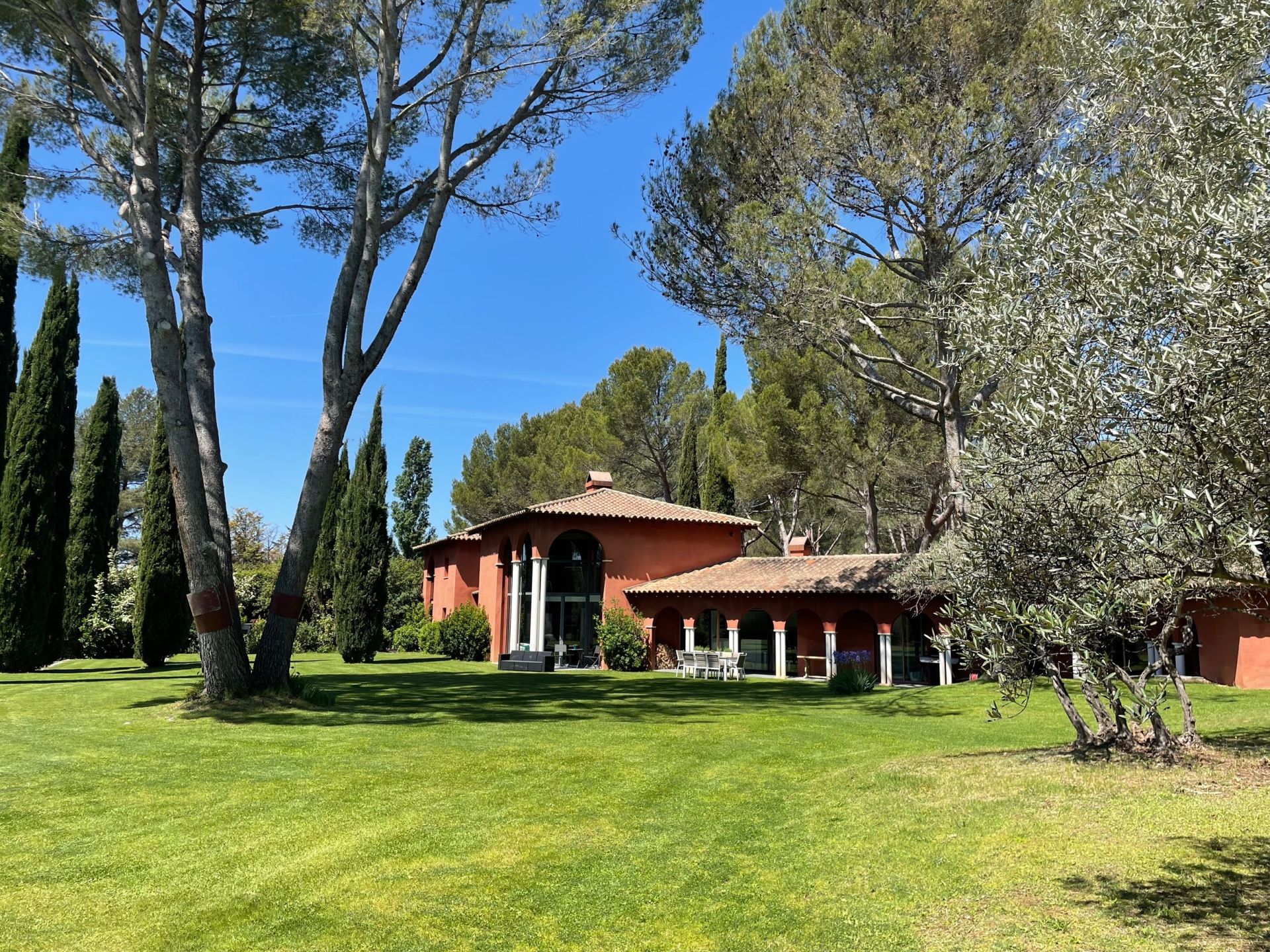 villa de luxe 20 Pièces en vente sur AIX EN PROVENCE (13100)